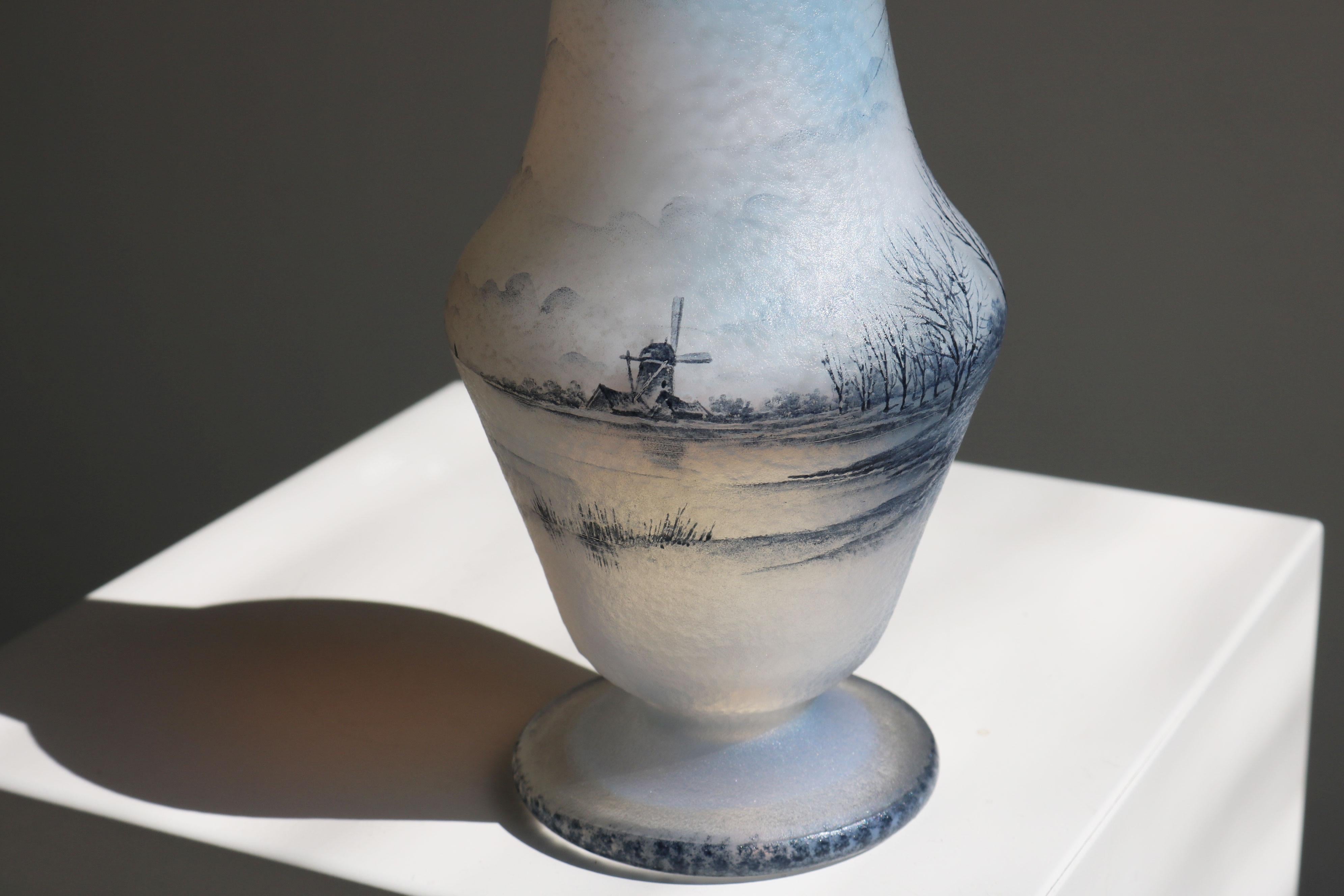 Vaso in vetro smaltato e acidato Daum Nancy - 