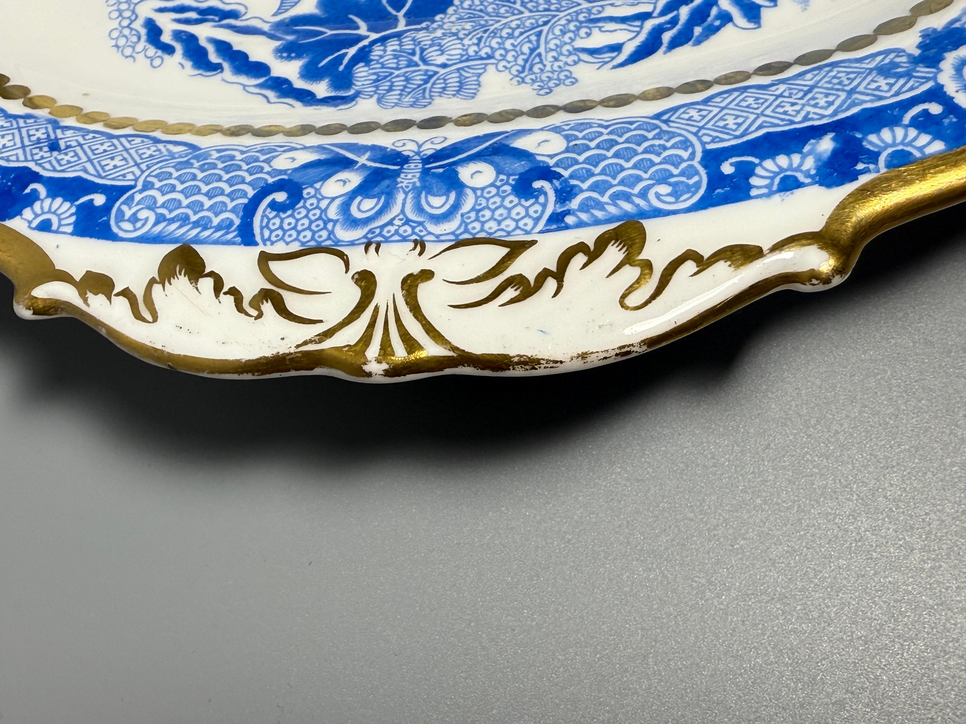 Canton Style White Blue Porcelain Davenport England Willow Six pieces 1820-1886 For Sale 5