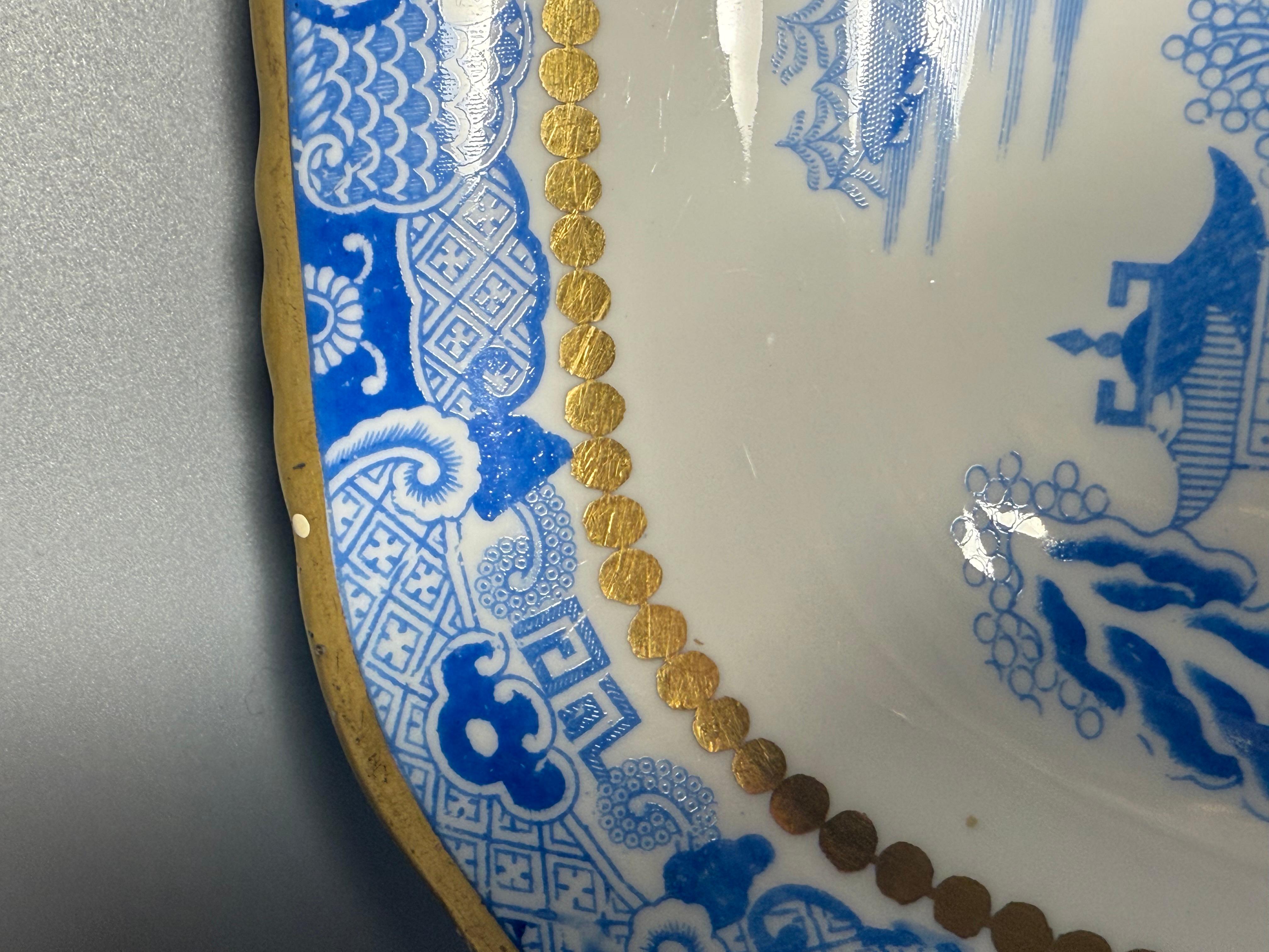 Canton Style White Blue Porcelain Davenport England Willow Six pieces 1820-1886 For Sale 12