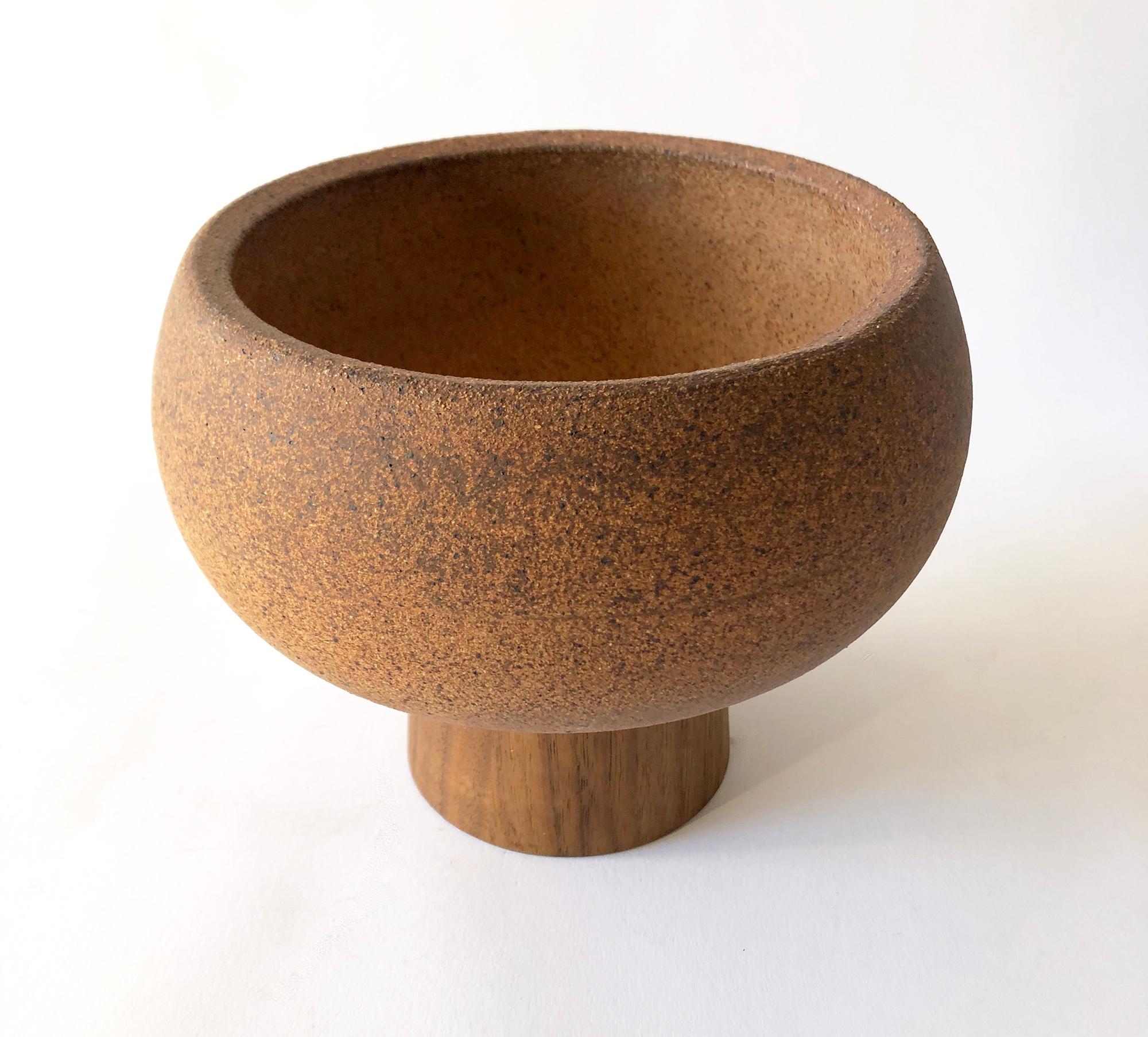 Rare, fine stoneware compote bowl with walnut base created by David Cressey for Architectural Pottery. Stoneware looks like cork, it is so fine. Bowl has an overall measurement of 6