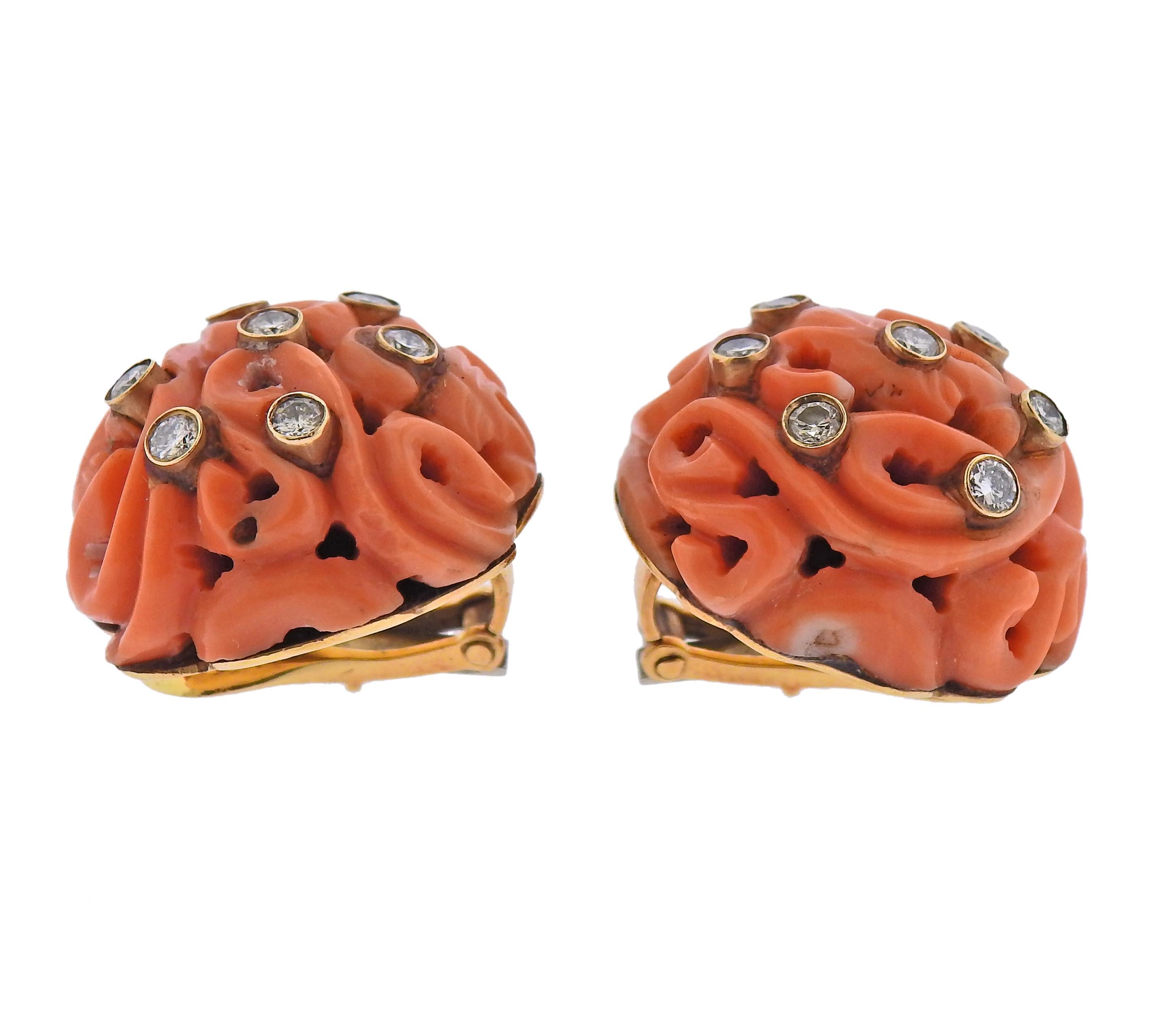 Rare David Webb 1960s Diamond Carved Coral Gold Earrings Necklace Set For Sale 3