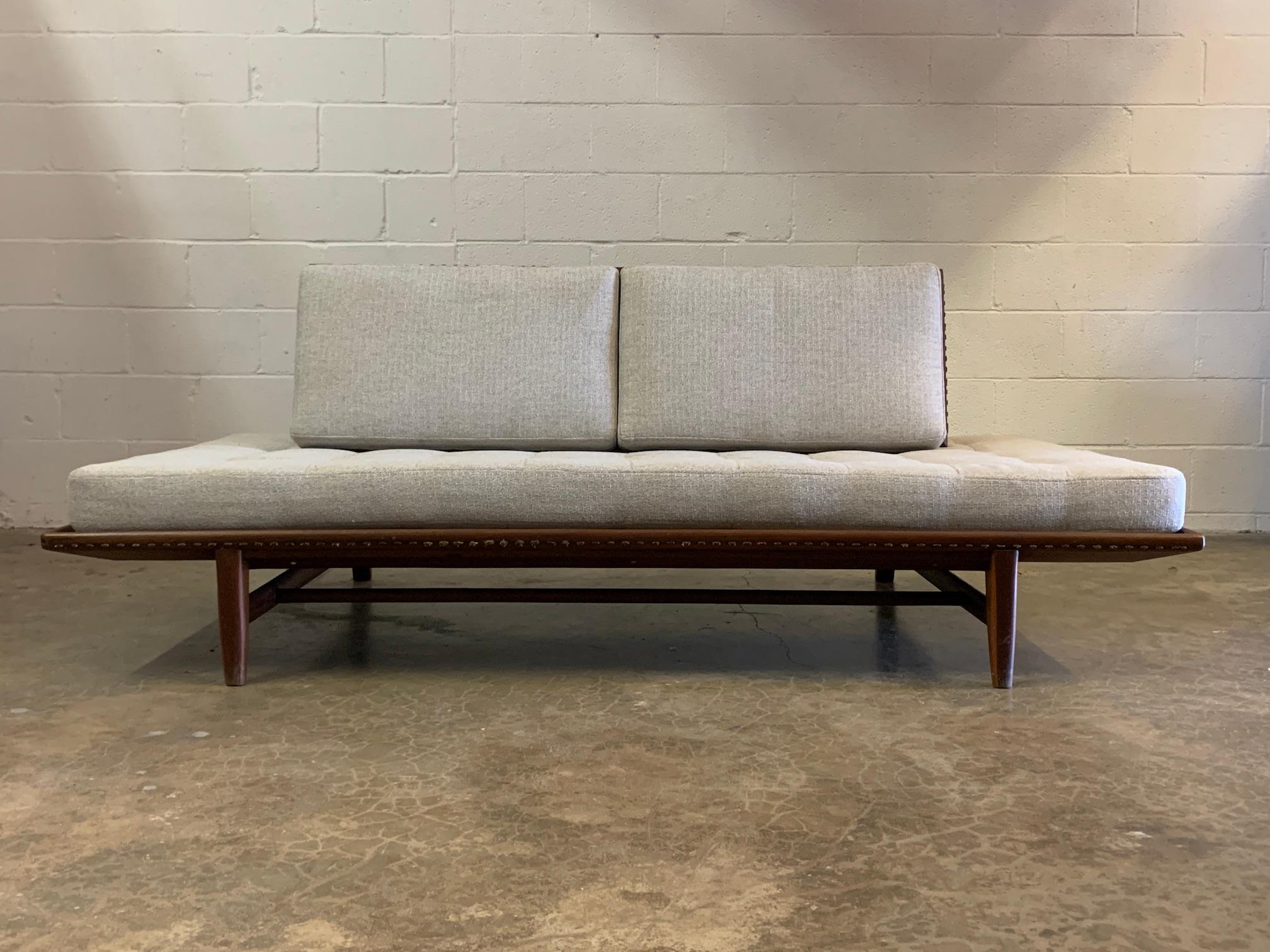 Rare Daybed by Charles Allen for Regil de Yucatan 4