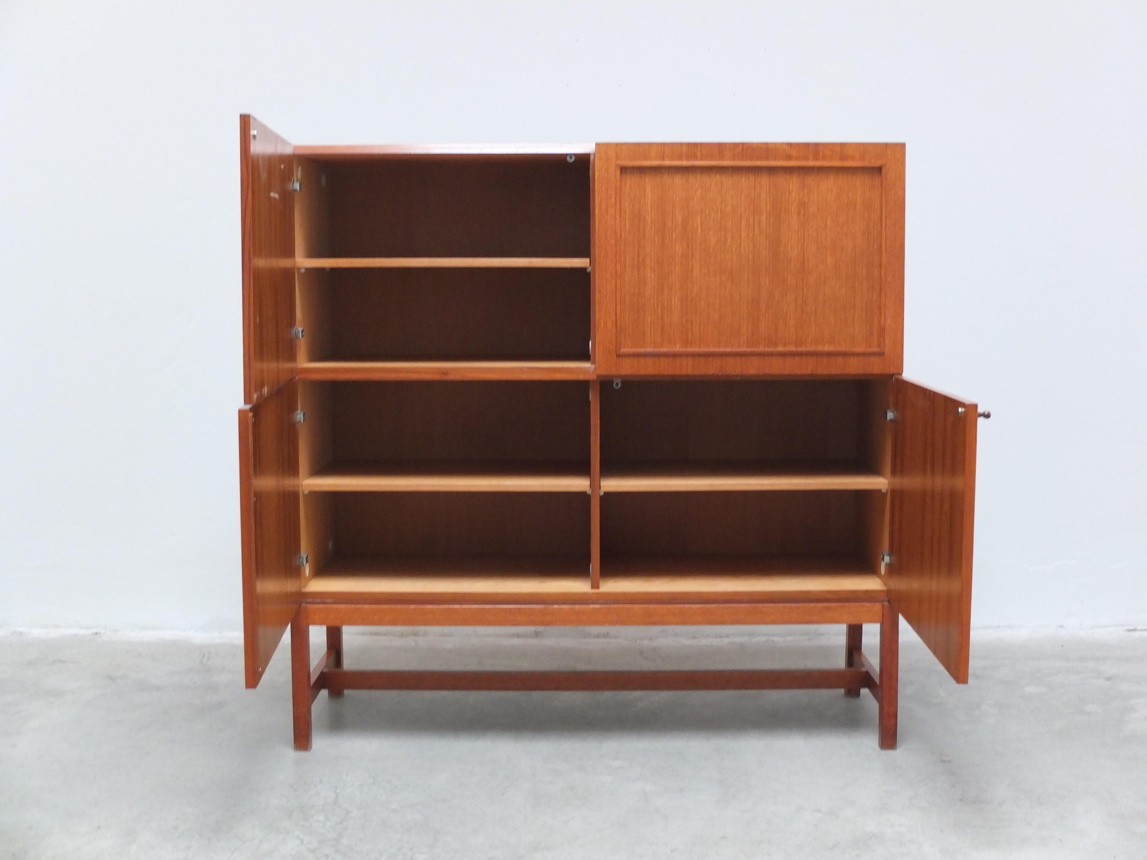 Raro mobile bar decorativo di Oswald Vermaercke per V-Form, 1966 in vendita 7