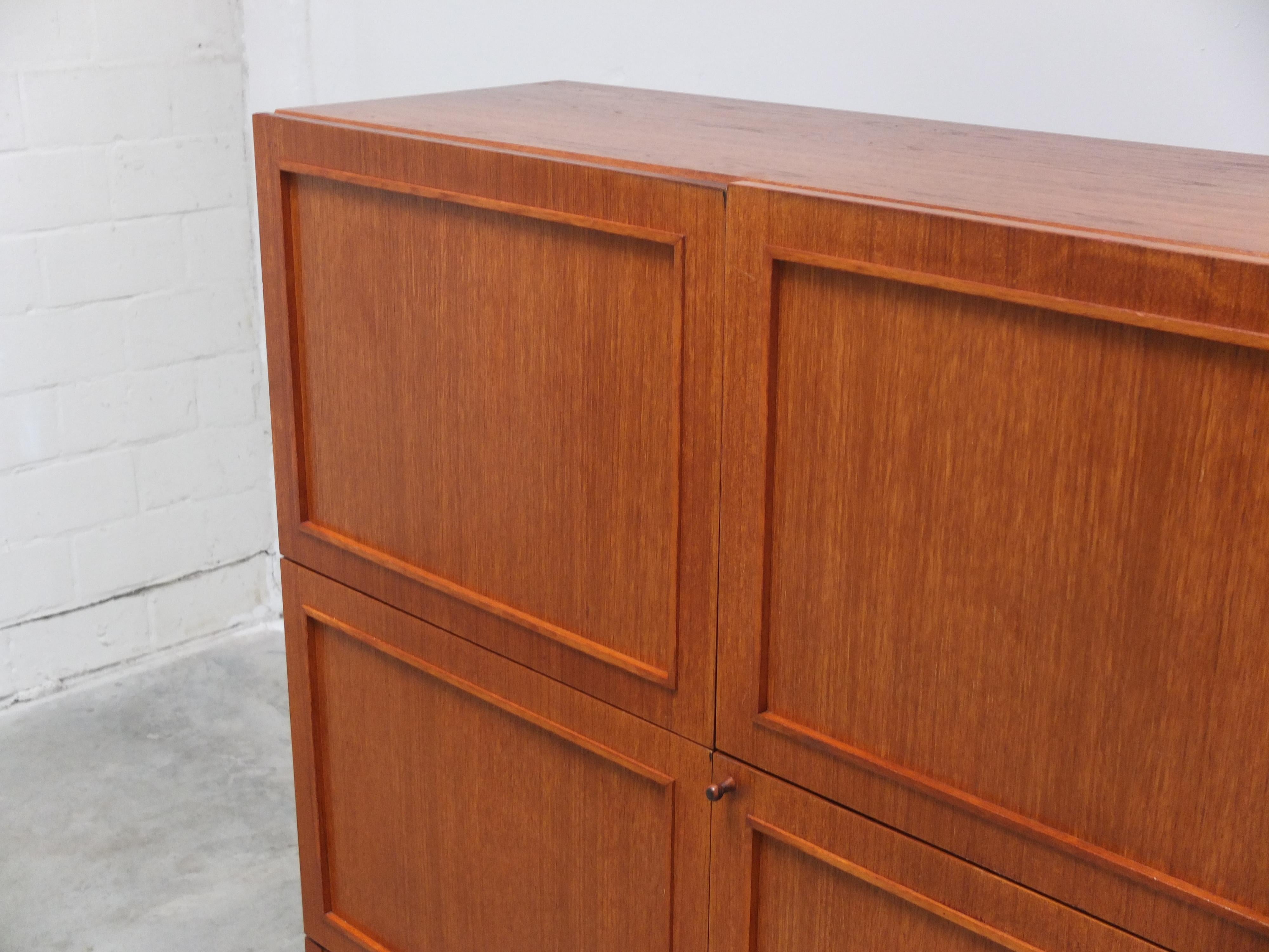 XX secolo Raro mobile bar decorativo di Oswald Vermaercke per V-Form, 1966 in vendita