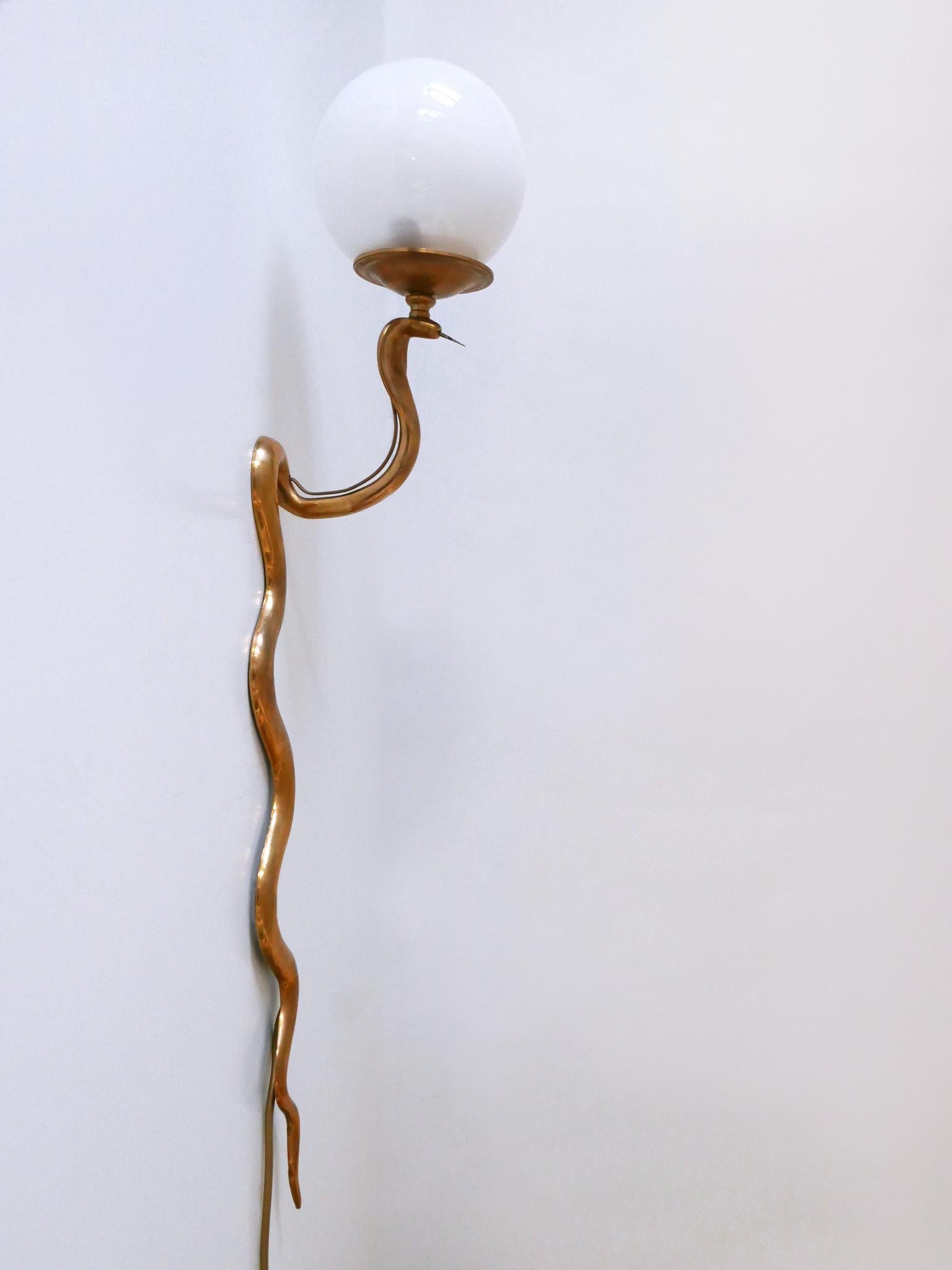 Mid-Century Modern Rare & Decorative Cast Brass Cobra Sconce or Wall Lamp, possibly Maison Jansen For Sale
