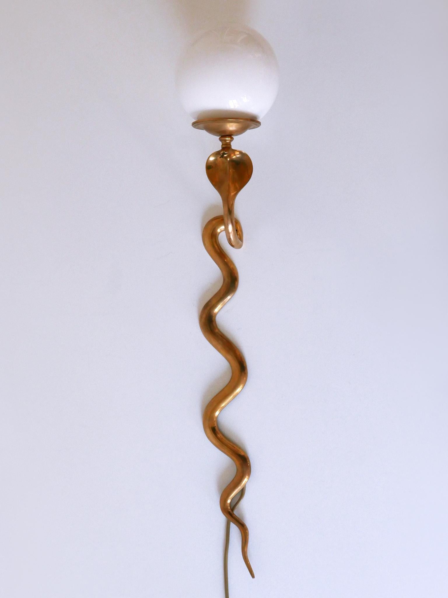 Rare & Decorative Cast Brass Cobra Sconce or Wall Lamp, possibly Maison Jansen For Sale 1