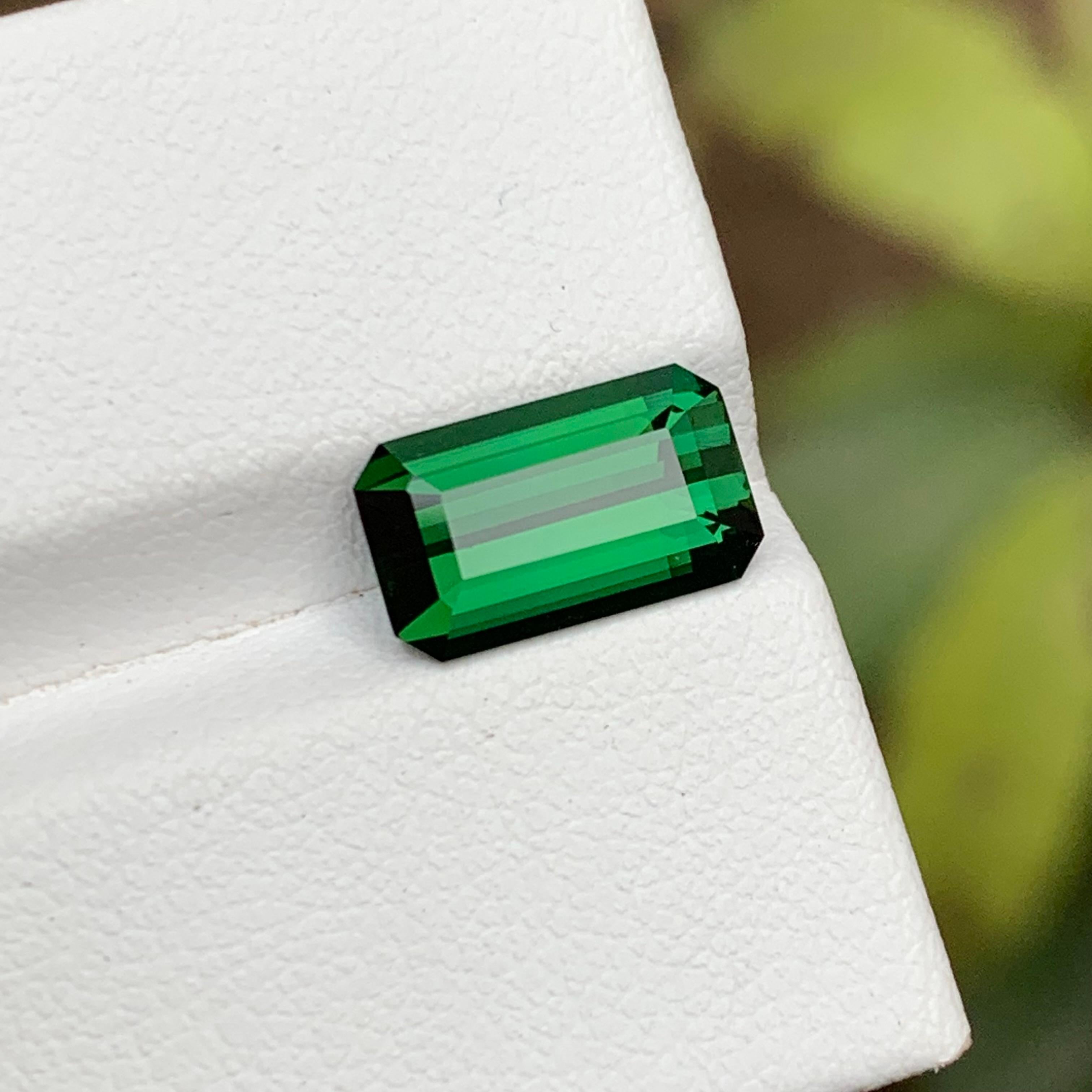 Rare Deep Green Natural Tourmaline Gemstone 2.95 Ct Emerald Cut for Ring/Pendant For Sale 4