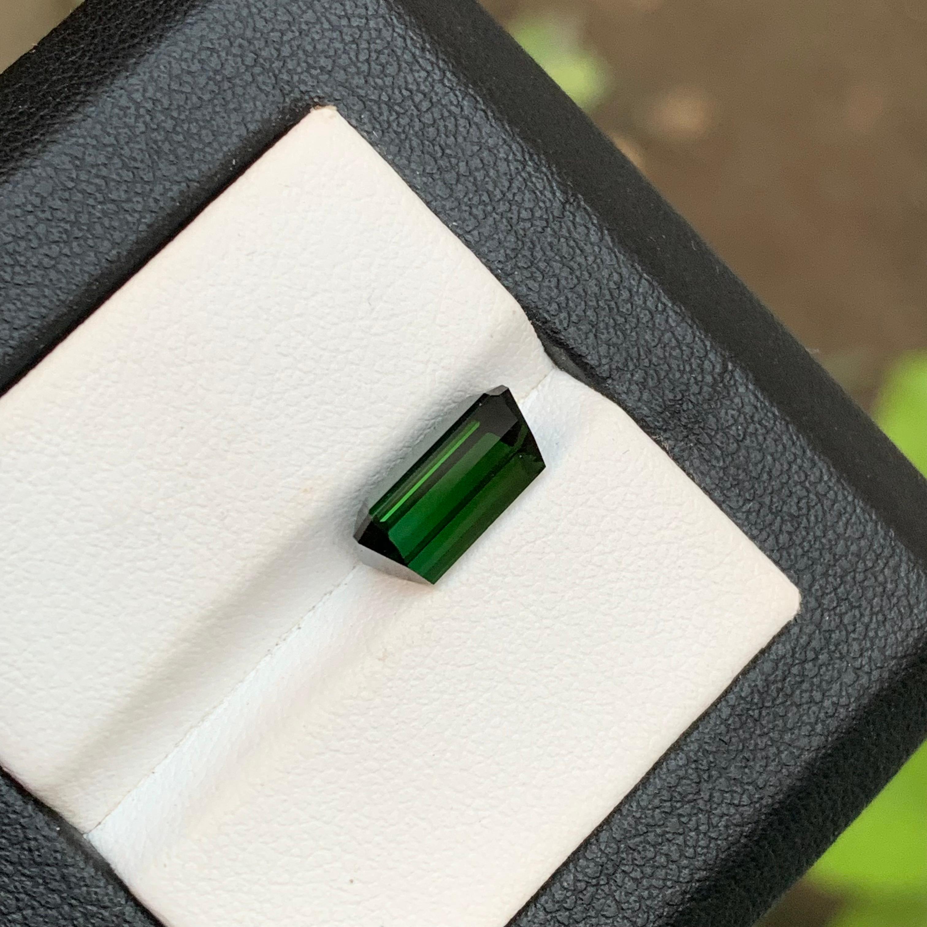 Tiefgrüner natürlicher Turmalin Ring Lose Edelstein, 3,50 Karat Smaragd-Schliff-Schmuck für Damen oder Herren