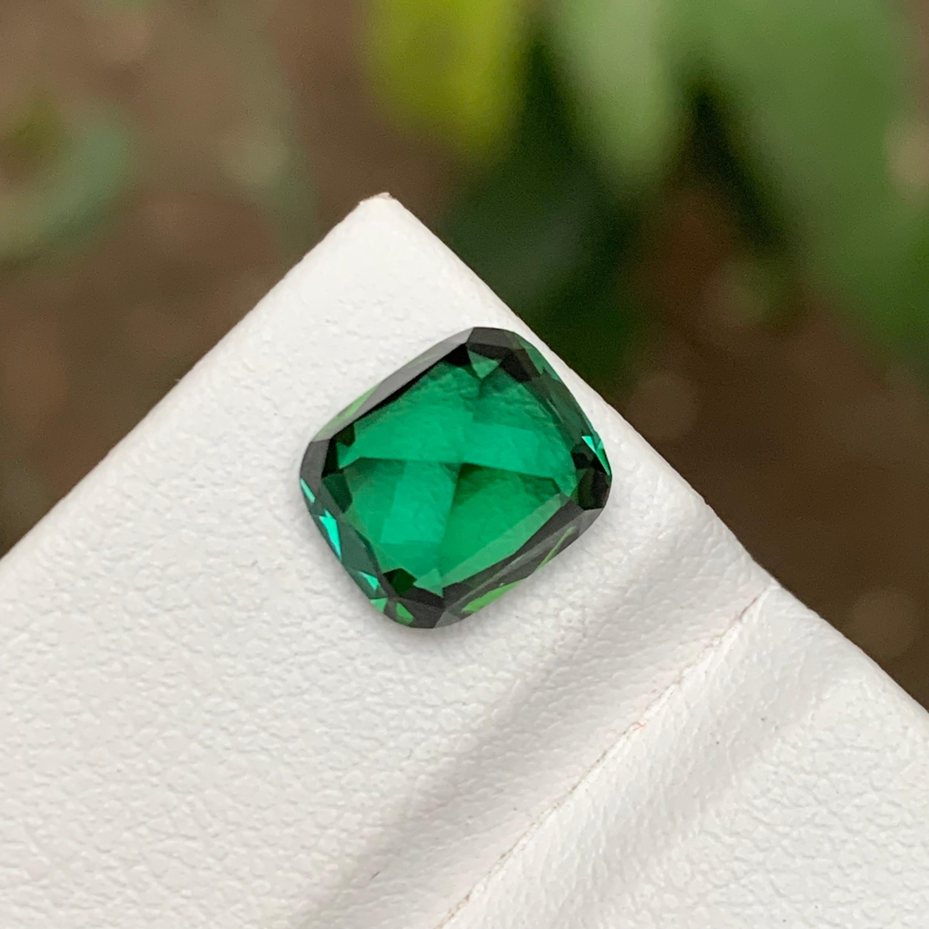 Rare Deep Lagoon Green Natural Tourmaline Gemstone, 2.70 Ct Cushion Cut for Ring In New Condition For Sale In Peshawar, PK