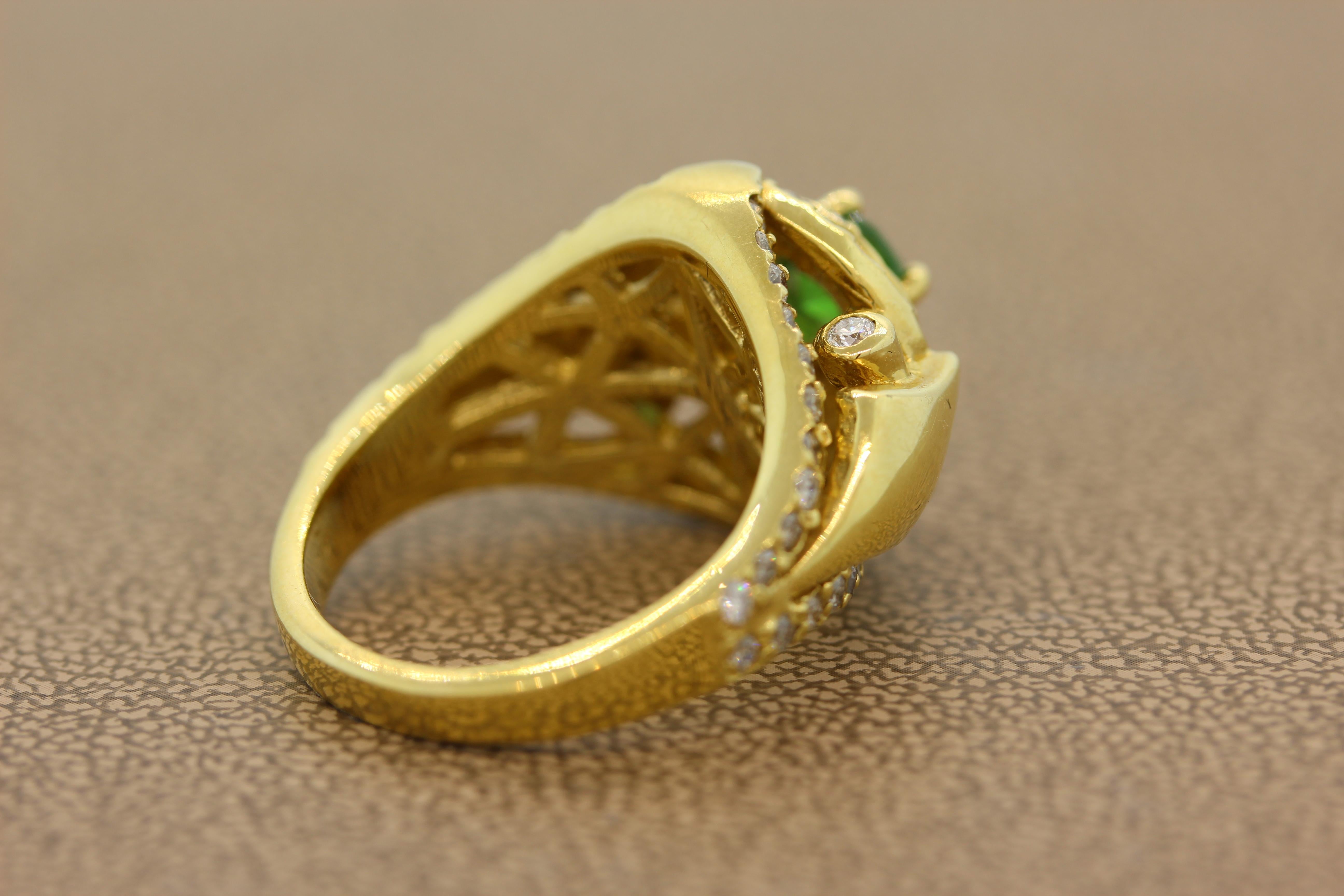 Rare Demantoid Garnet Diamond Gold Ring In Excellent Condition For Sale In Beverly Hills, CA