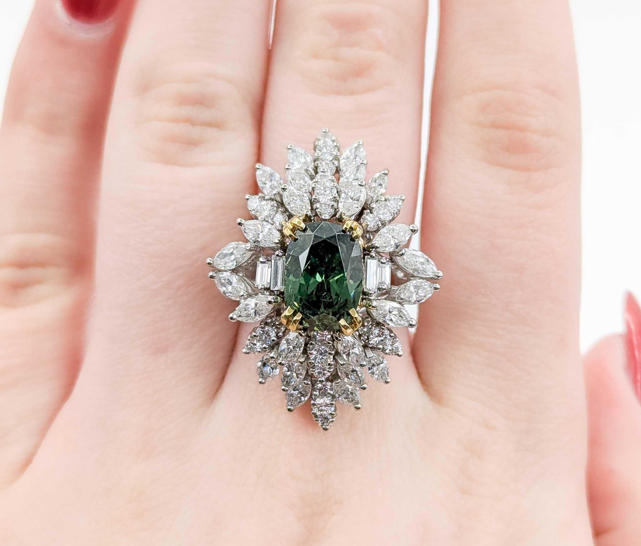 Rare Demantoid Garnet & Diamond Ring in 18k White Gold In Excellent Condition For Sale In Bloomington, MN