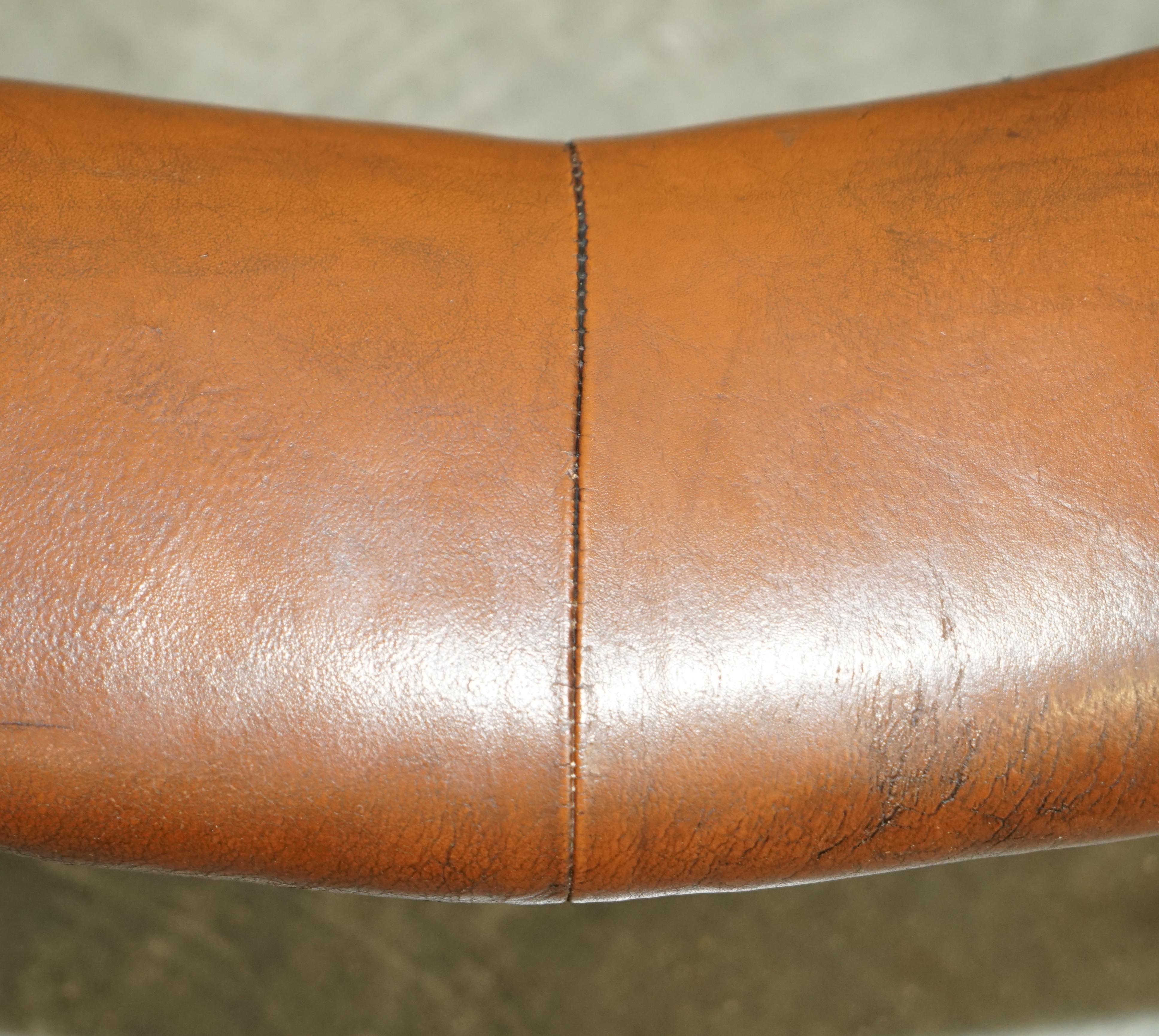 SELTENE DEMI LUNE ANTiQUE VICTORIAN BROWN LEATHER CLUB-FENDER MIT PIERCED METAL im Angebot 1