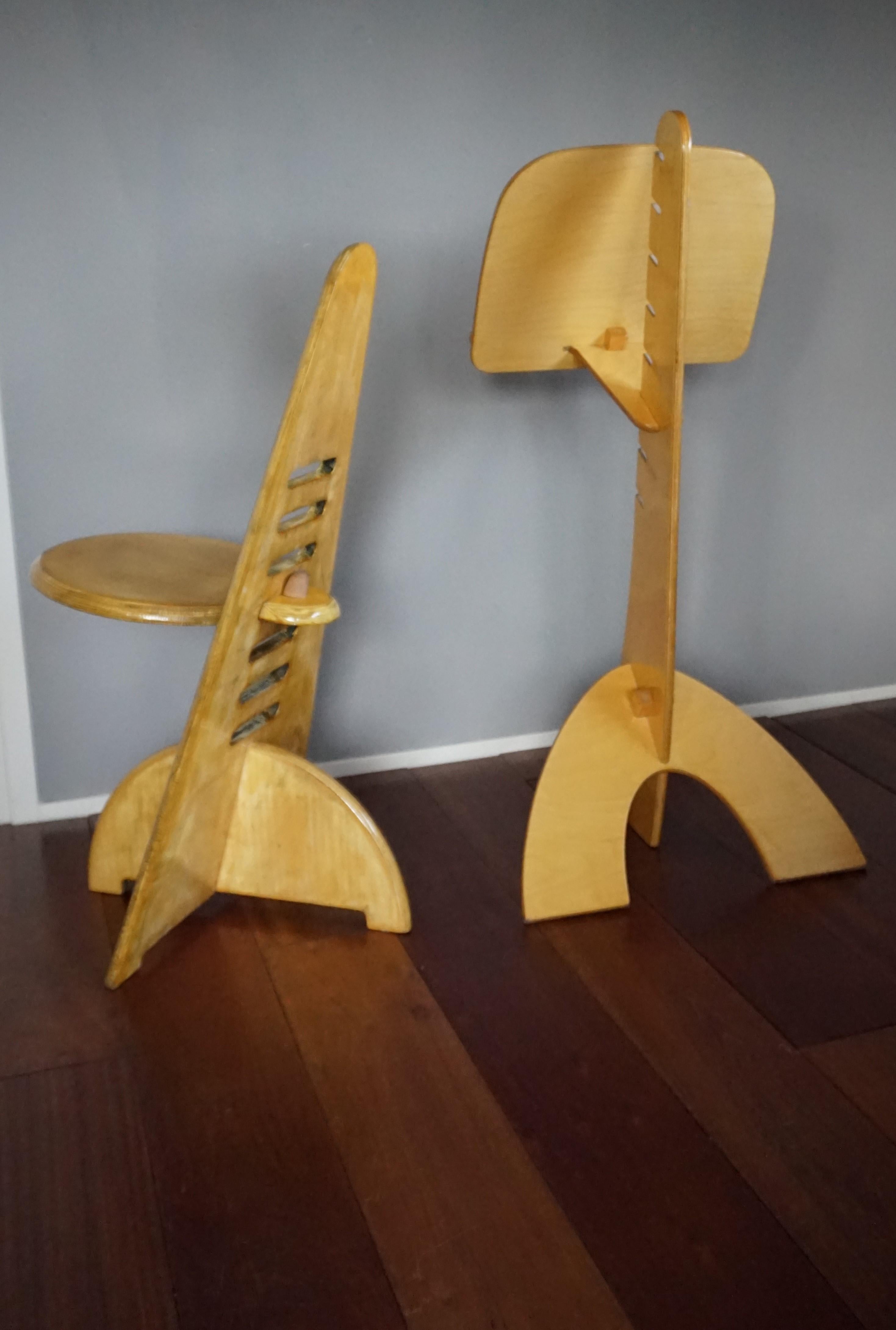Rare Design & Height Adjustable Mid-Century Modern Plywood Music Chair and Stand In Good Condition In Lisse, NL
