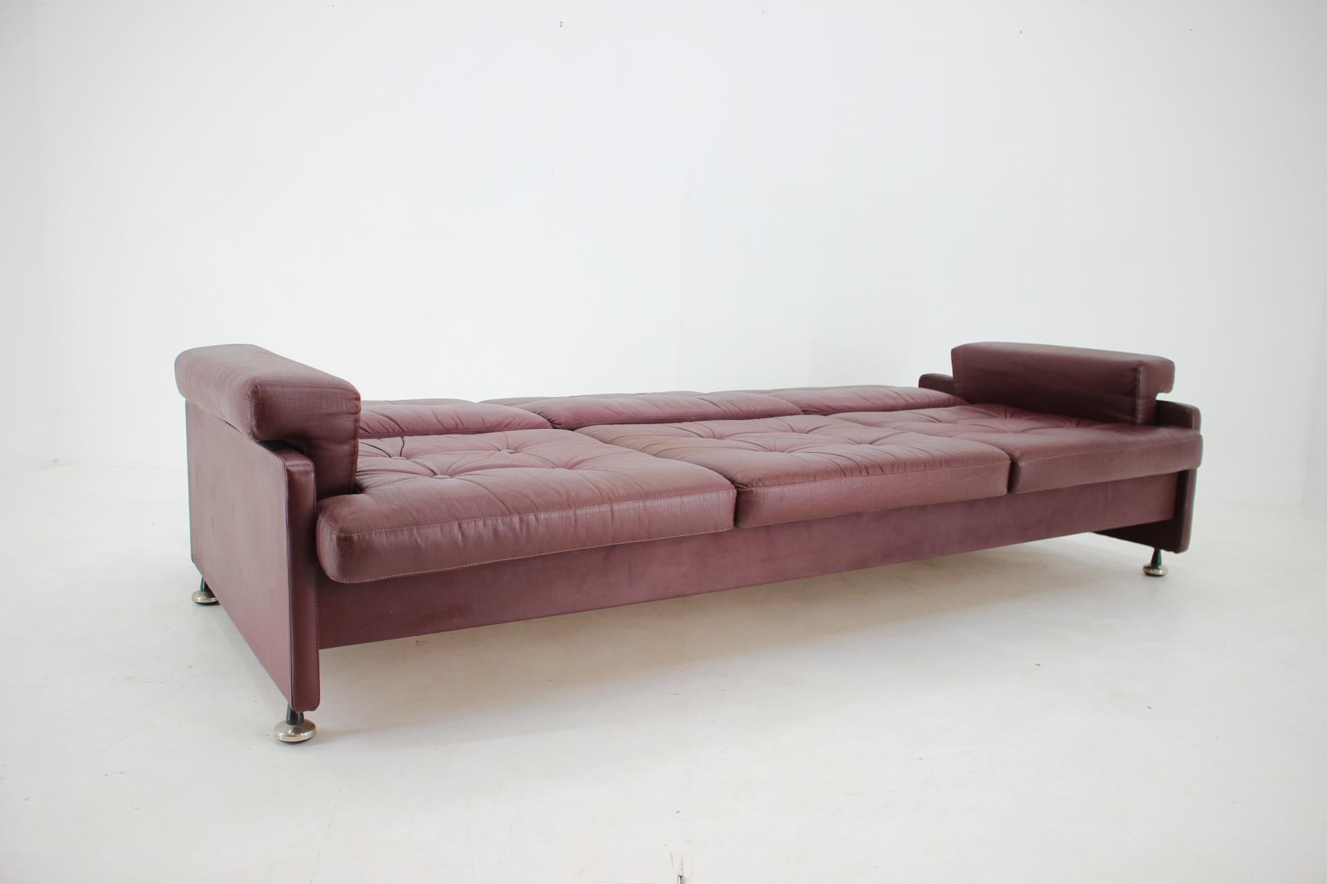 Rare Design Leather Folding Sofa by Arch. Spicka, 1970s, Czechoslovakia For Sale 5