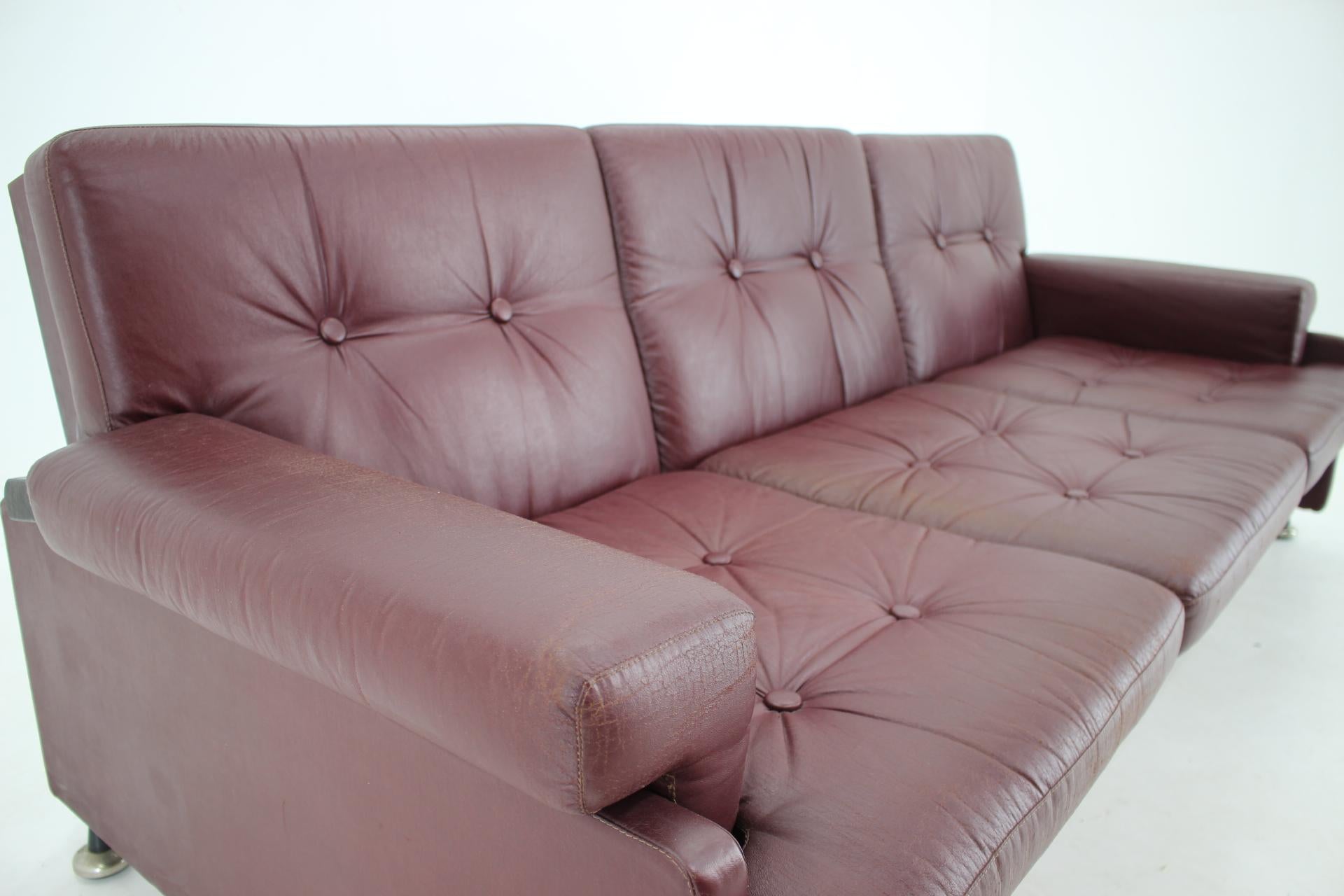 Mid-Century Modern Rare Design Leather Folding Sofa by Arch. Spicka, 1970s, Czechoslovakia For Sale