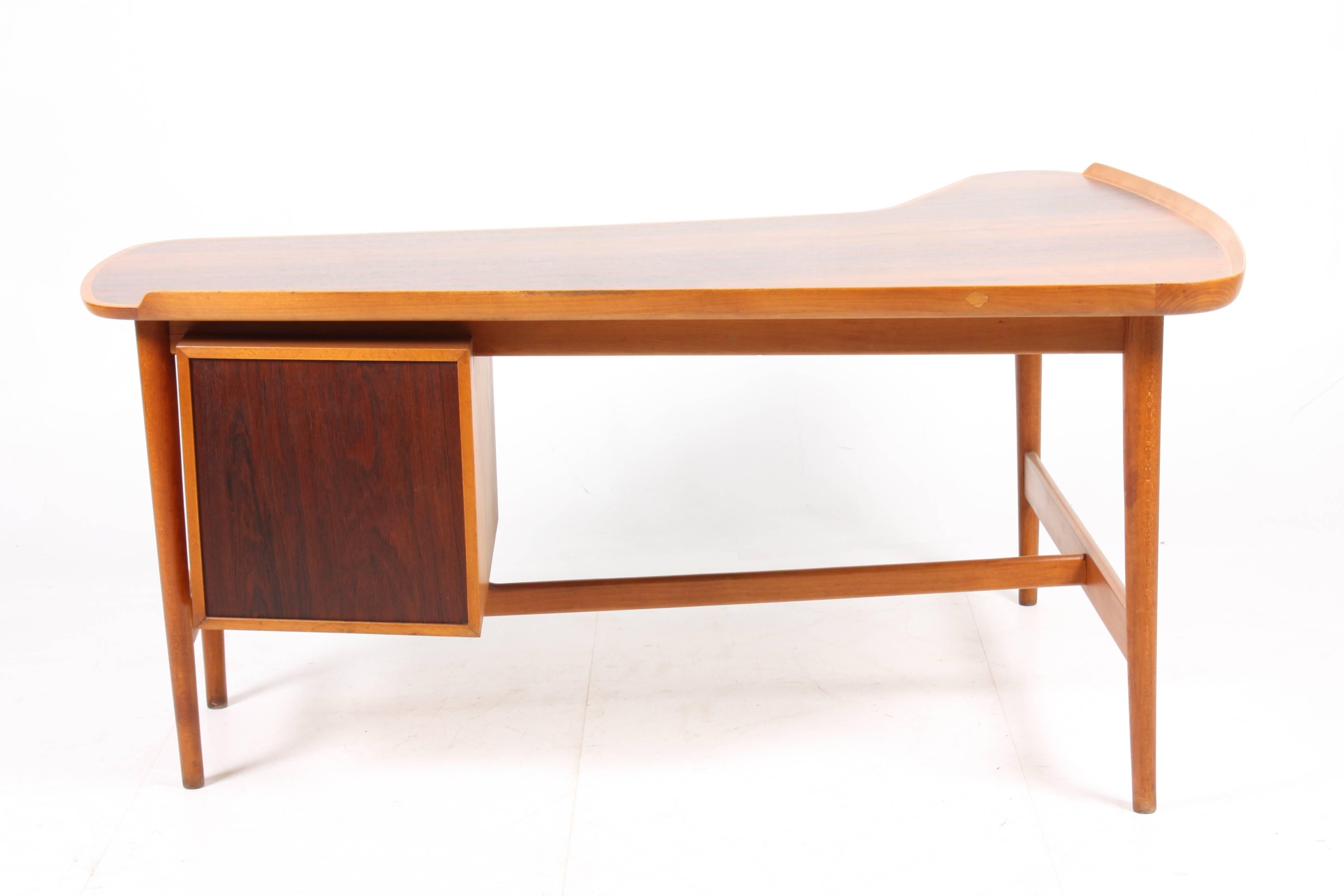 Scandinavian Rare Desk by Arne Vodder in Rosewood