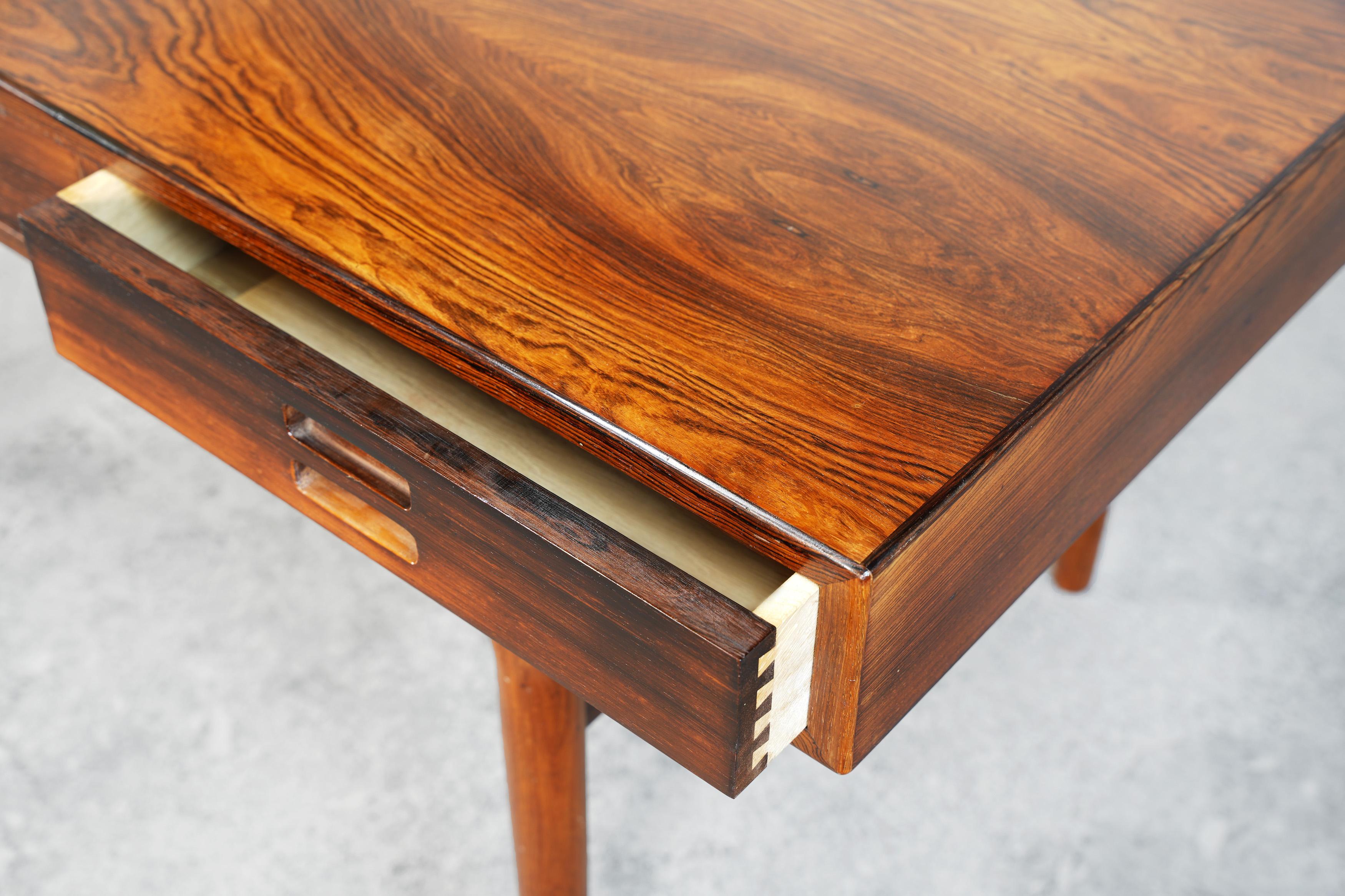 Rare Desk by Nanna Ditzel for Søren Willadsen Møbelfabrik, Denmark 1955 For Sale 1