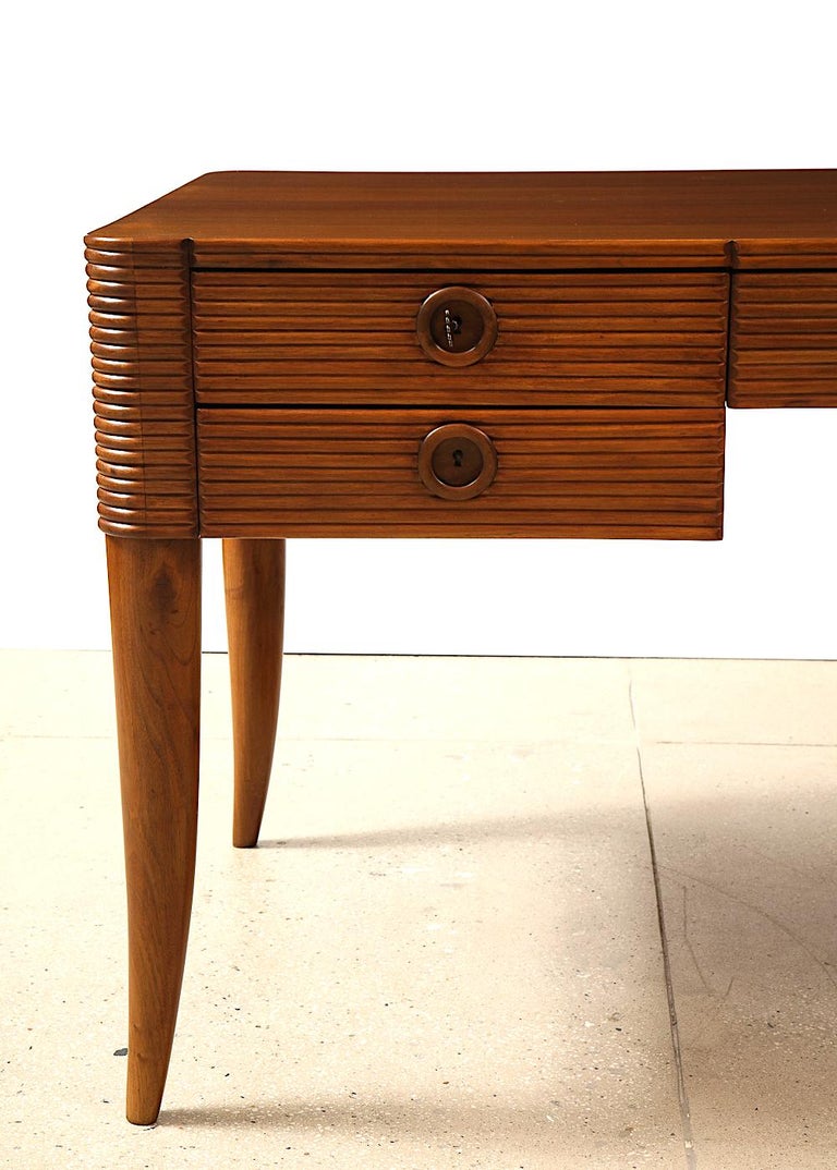 Italian Rare Desk by Paolo Buffa For Sale