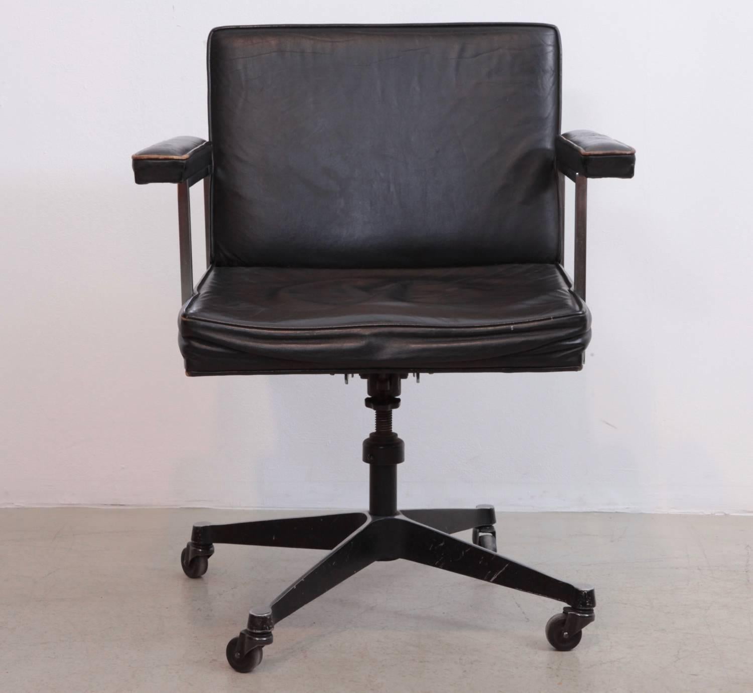 American Classical Rare Desk Chair No. 5770 by George Nelson for Herman Miller, 1957
