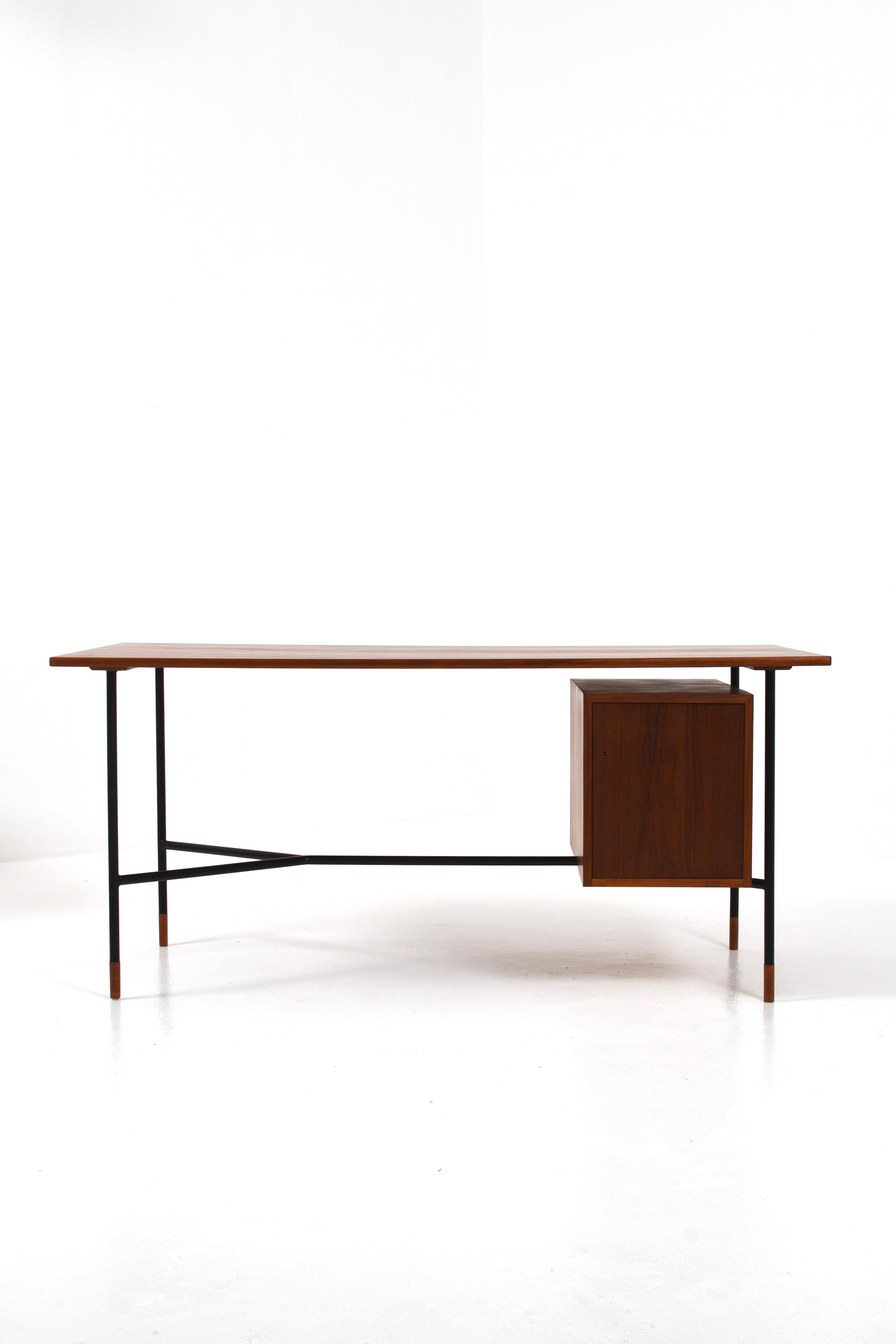 Rare Desk H-55 by Åke Hassbjer in teak and steel base, 1950s For Sale 6