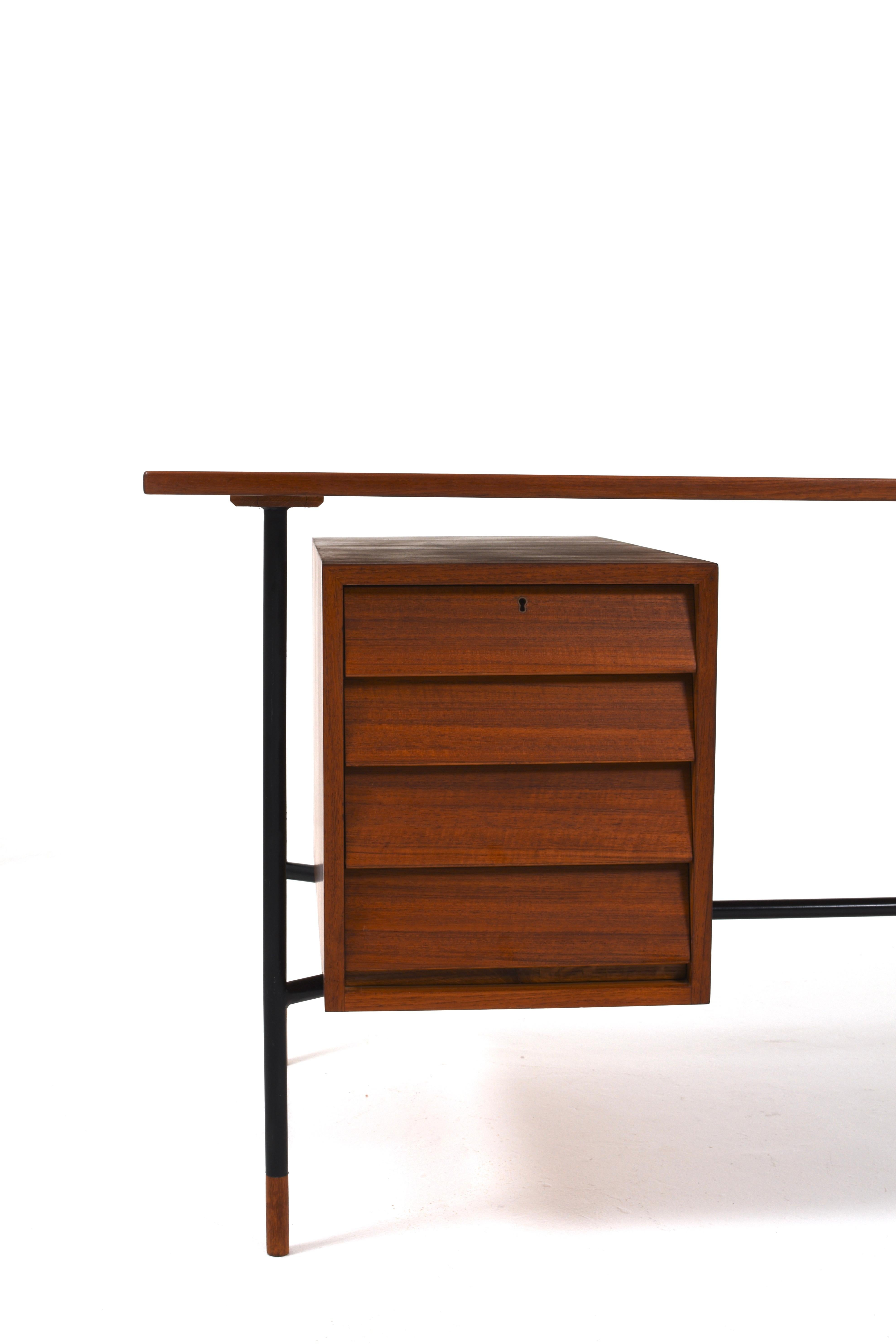 Rare Desk H-55 by Åke Hassbjer in teak and steel base, 1950s For Sale 7