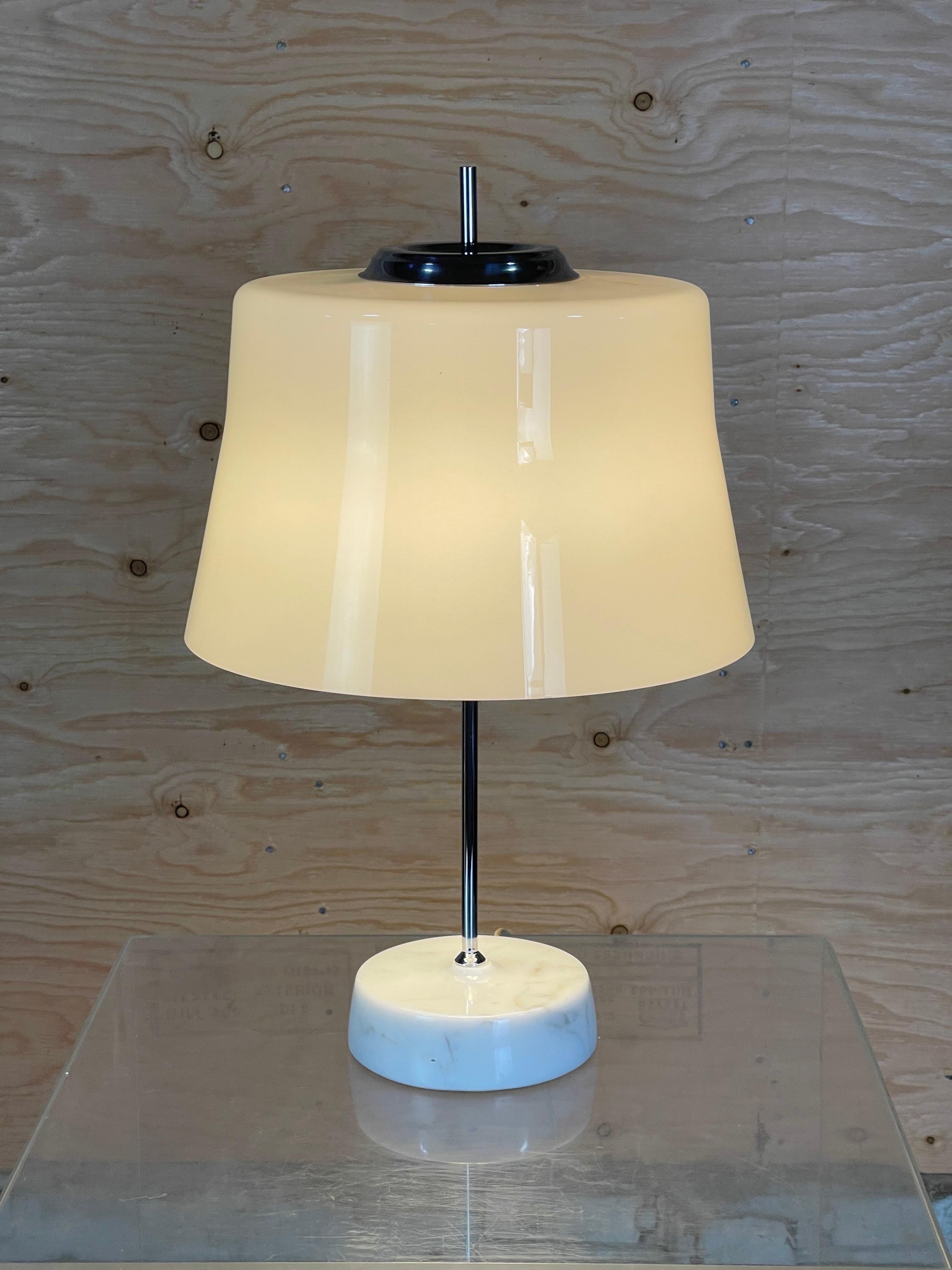Mid Century Italian Desk or Table Lamp in Gray Glass & Marble 1950's 3