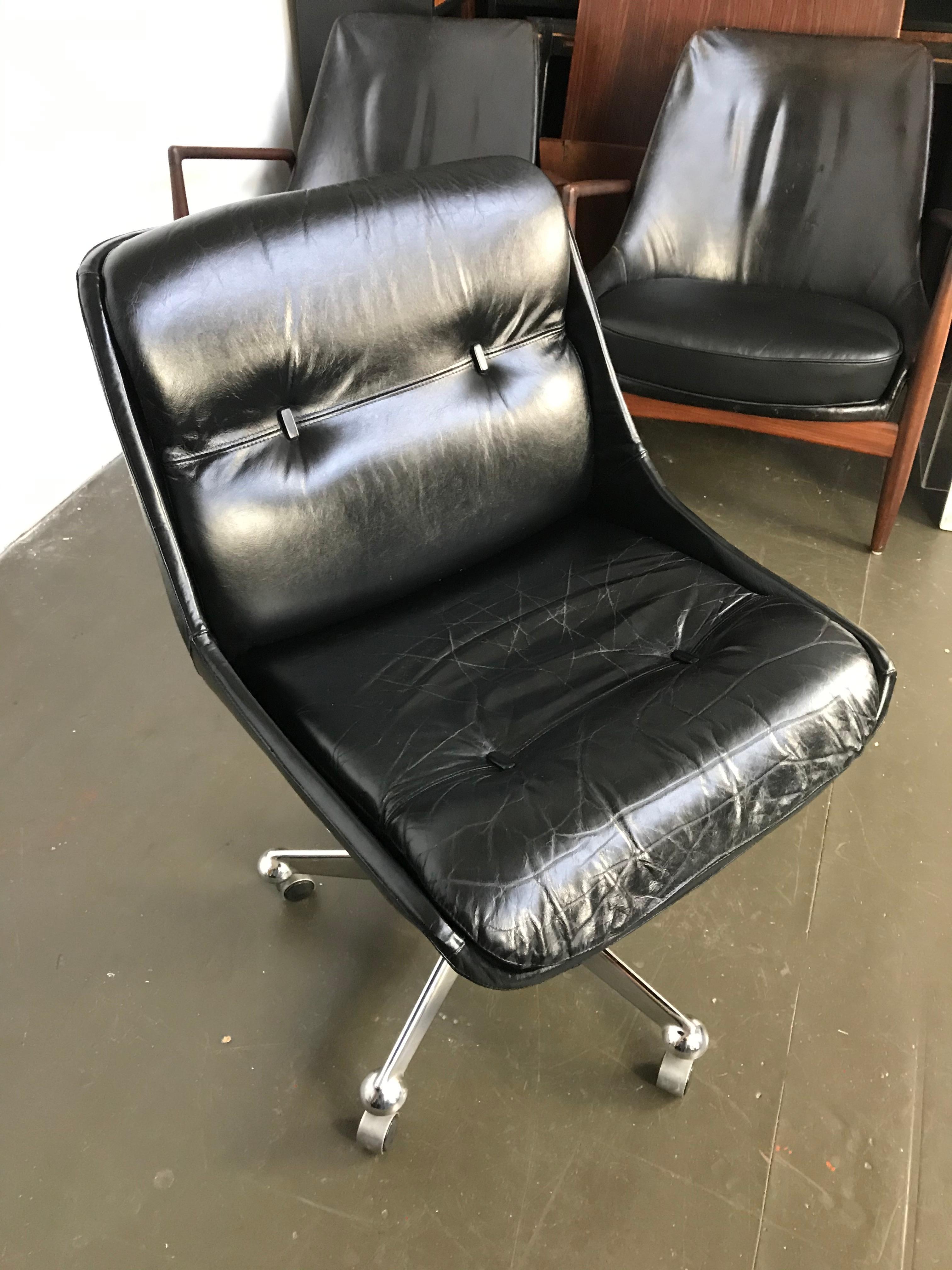 Mid Century Modern Desk Chair in Leather by Jean Gillon  In Fair Condition In Framingham, MA