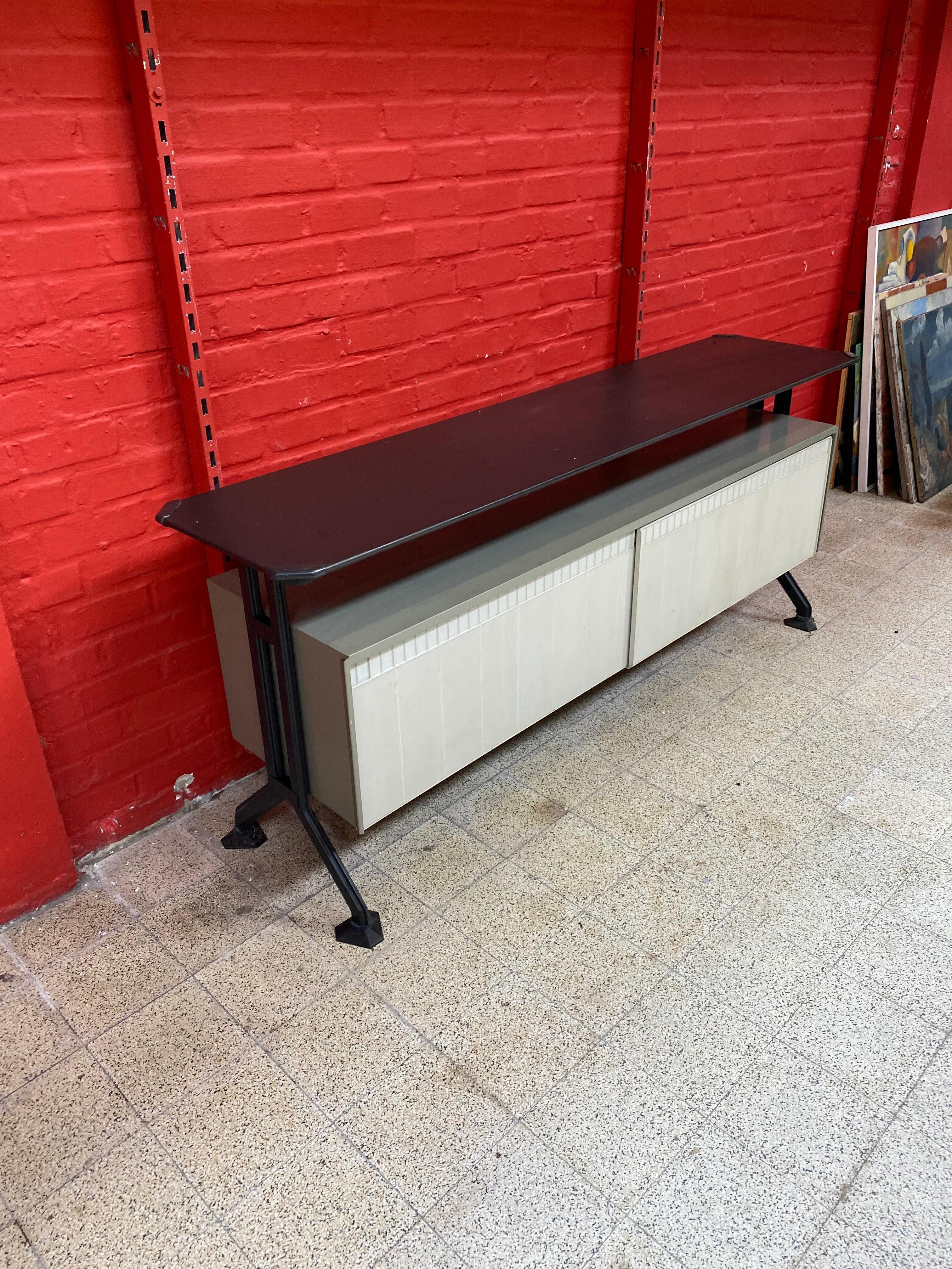 italien Ensemble de bureau rare de BBPR pour Olivetti Synthesis, datant d'environ 1960 en vente