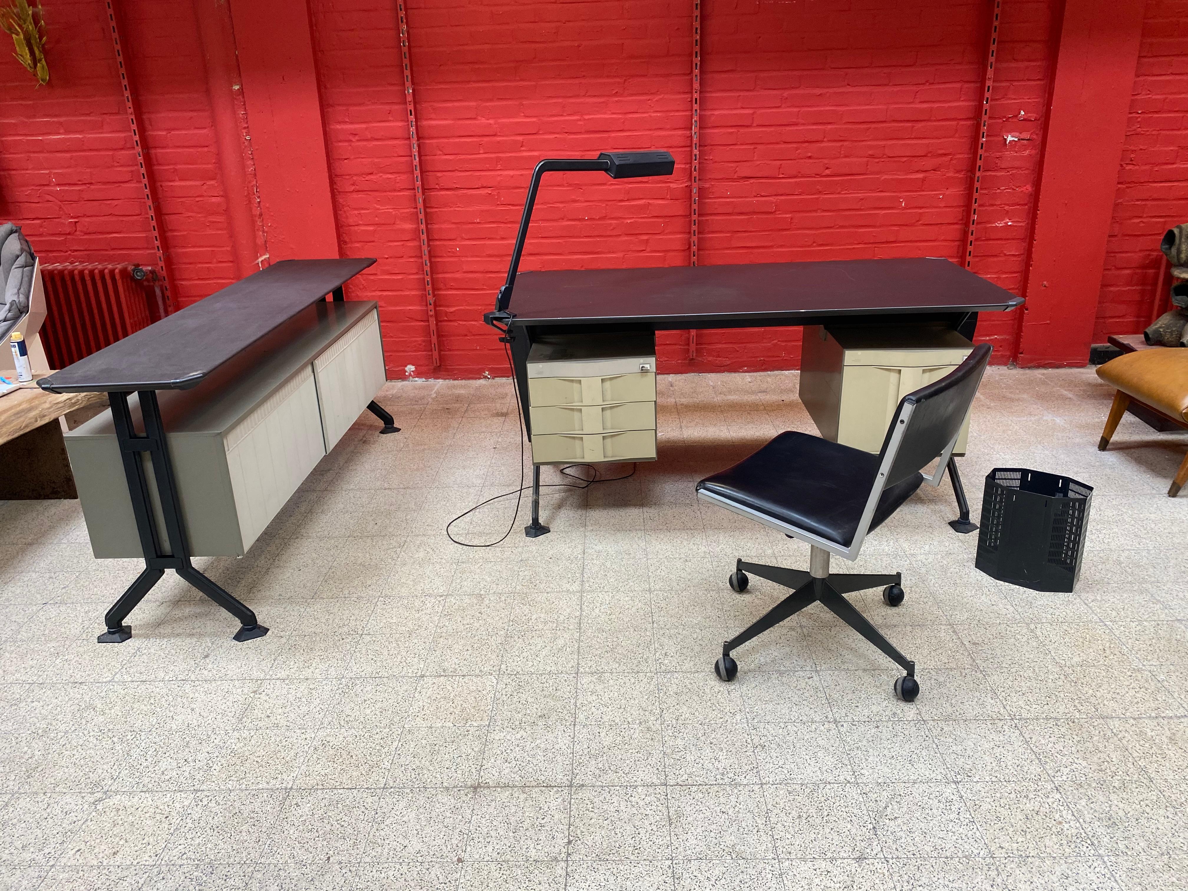 Mid-20th Century Rare Desk Set by BBPR for Olivetti Synthesis, circa 1960 For Sale