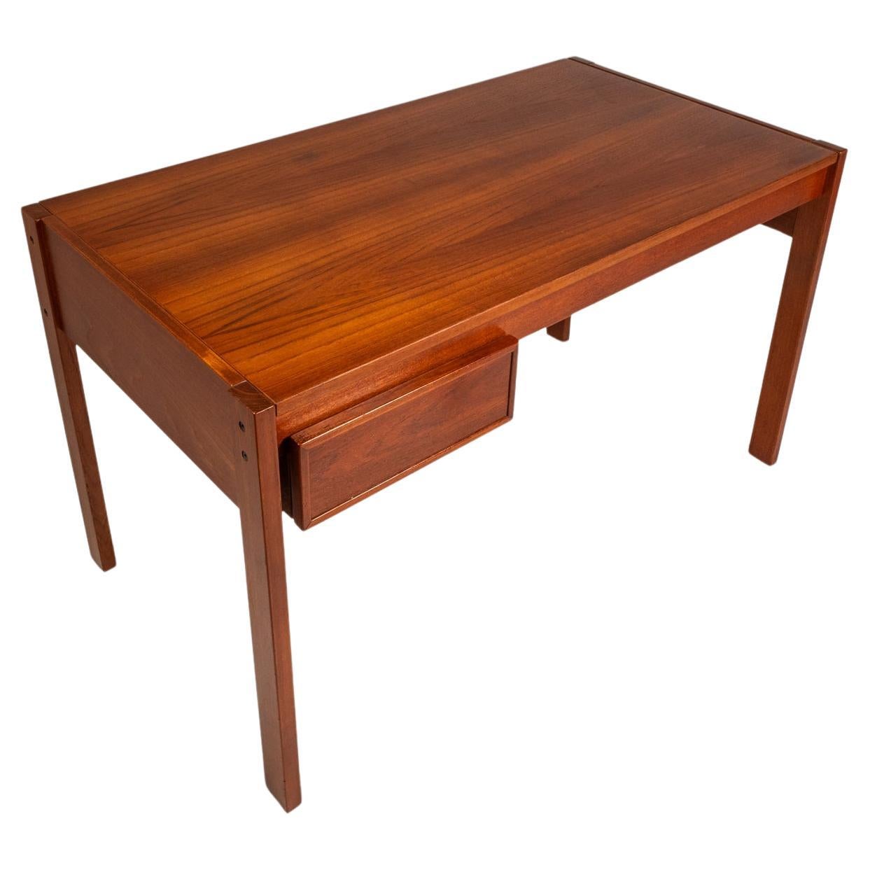 Rare bureau avec plateau coulissant, Peter Løvig Nielsen, Løvig Dansk, Danemark, années 1960