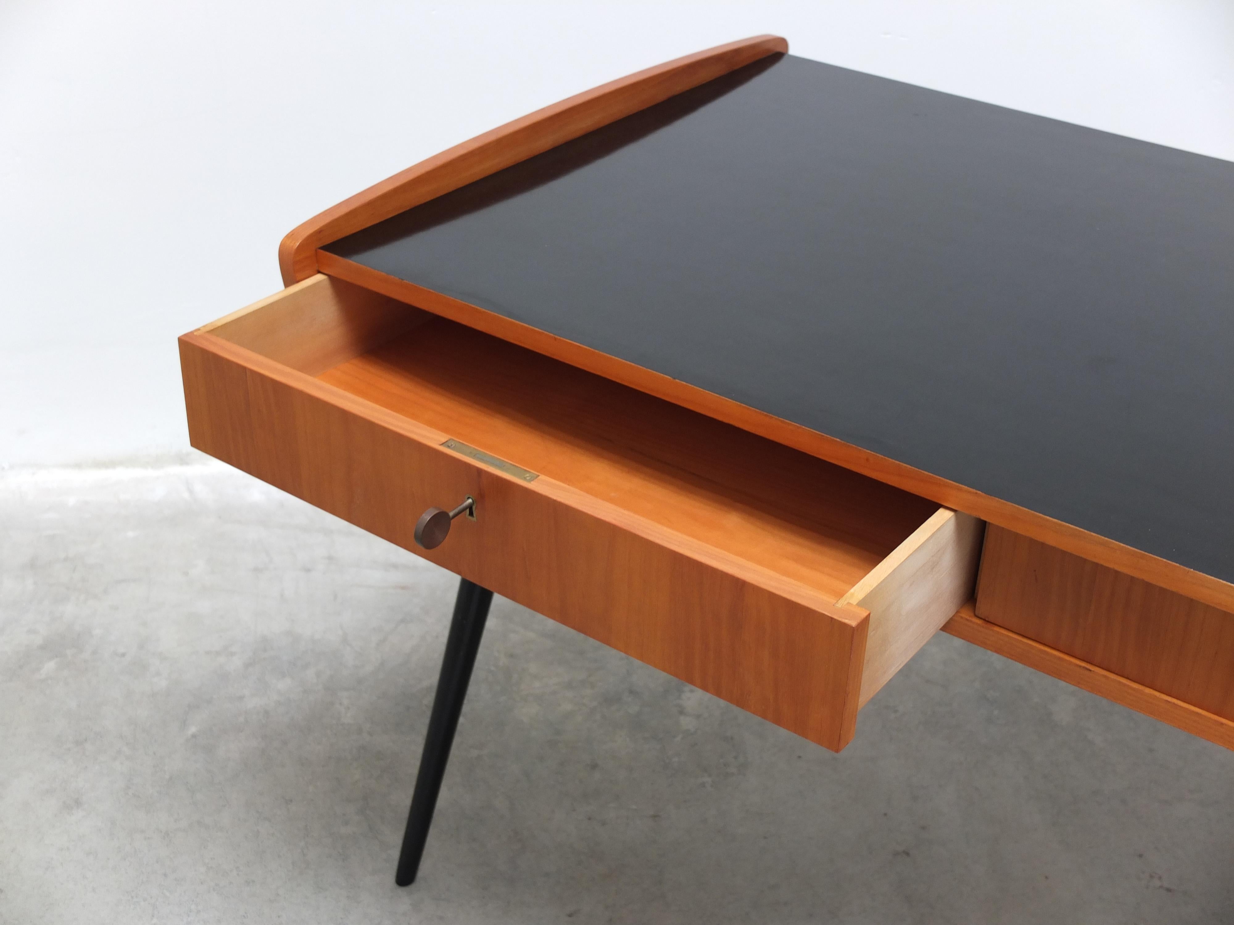 Rara scrivania con poltrona 'S5' abbinata di Alfred Hendrickx per Belform, anni '50 in vendita 5