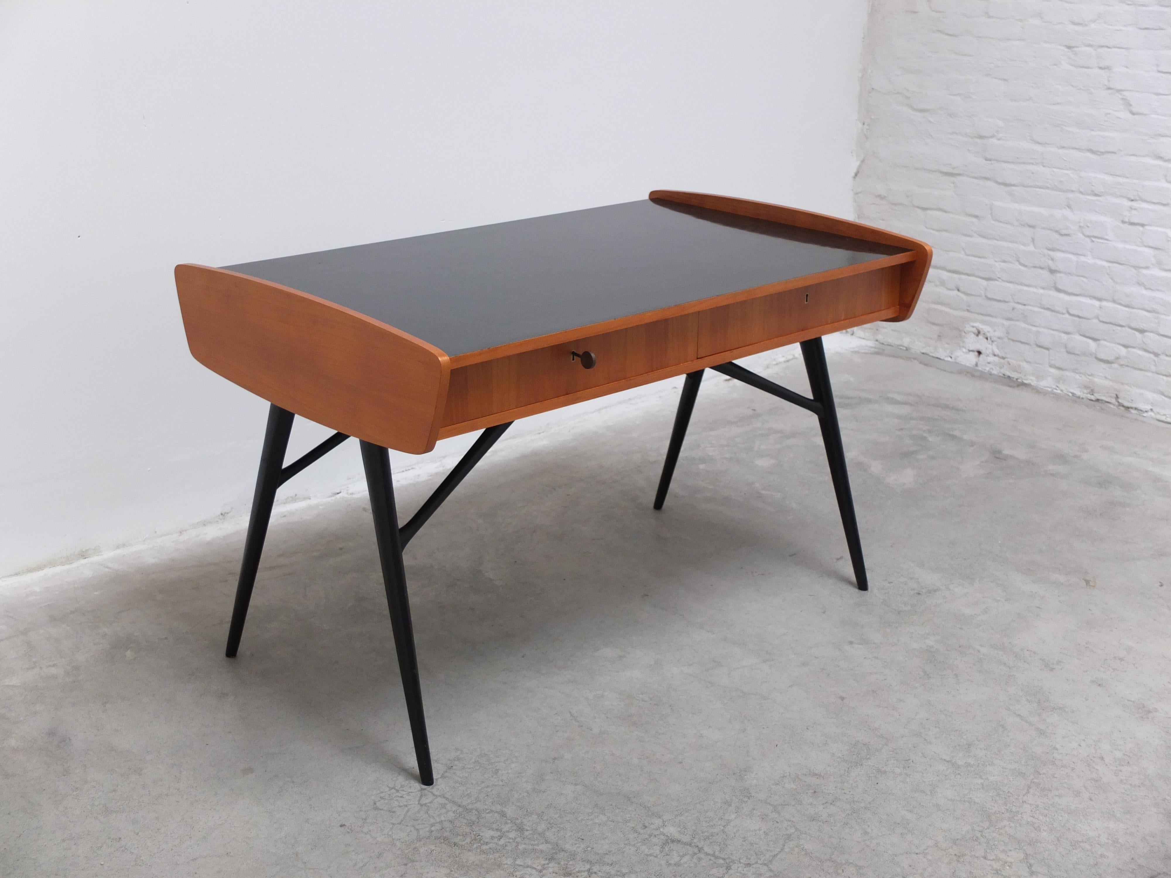 Rare Desk with Matching 'S5' Armchair by Alfred Hendrickx for Belform, 1950s For Sale 6