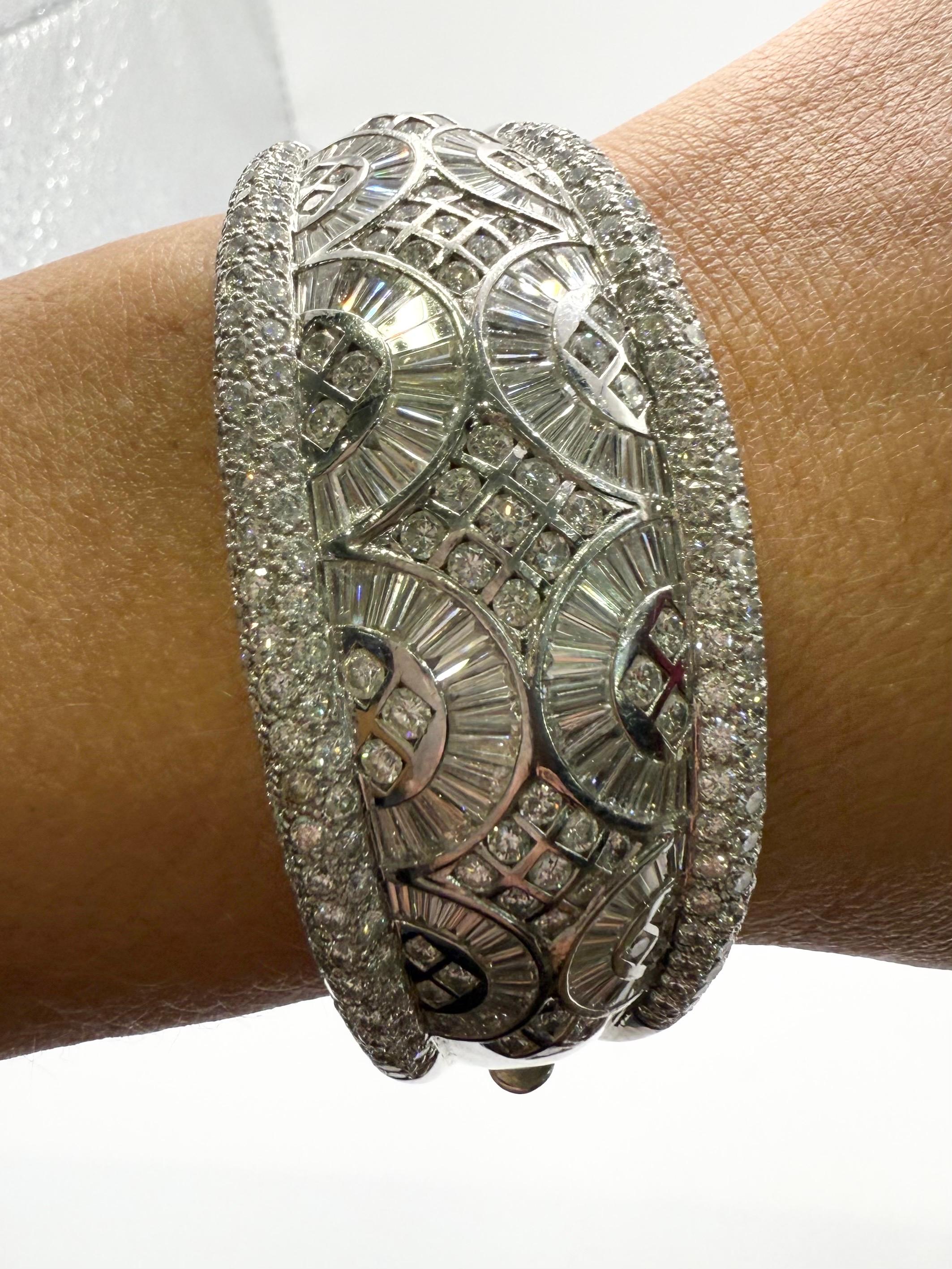 da uomo o donna RARO braccialetto con diamanti in oro 18Kt 15,66 carati di diamanti in vendita