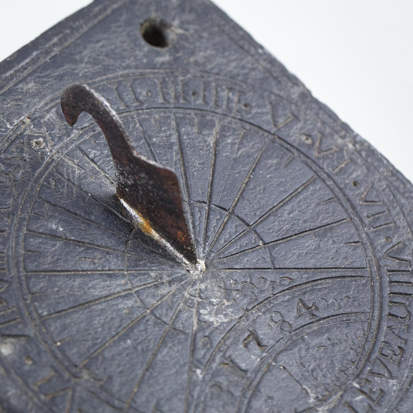 Rare Diminutive 18th Century Sundial Plate Signed and Dated For Sale 2