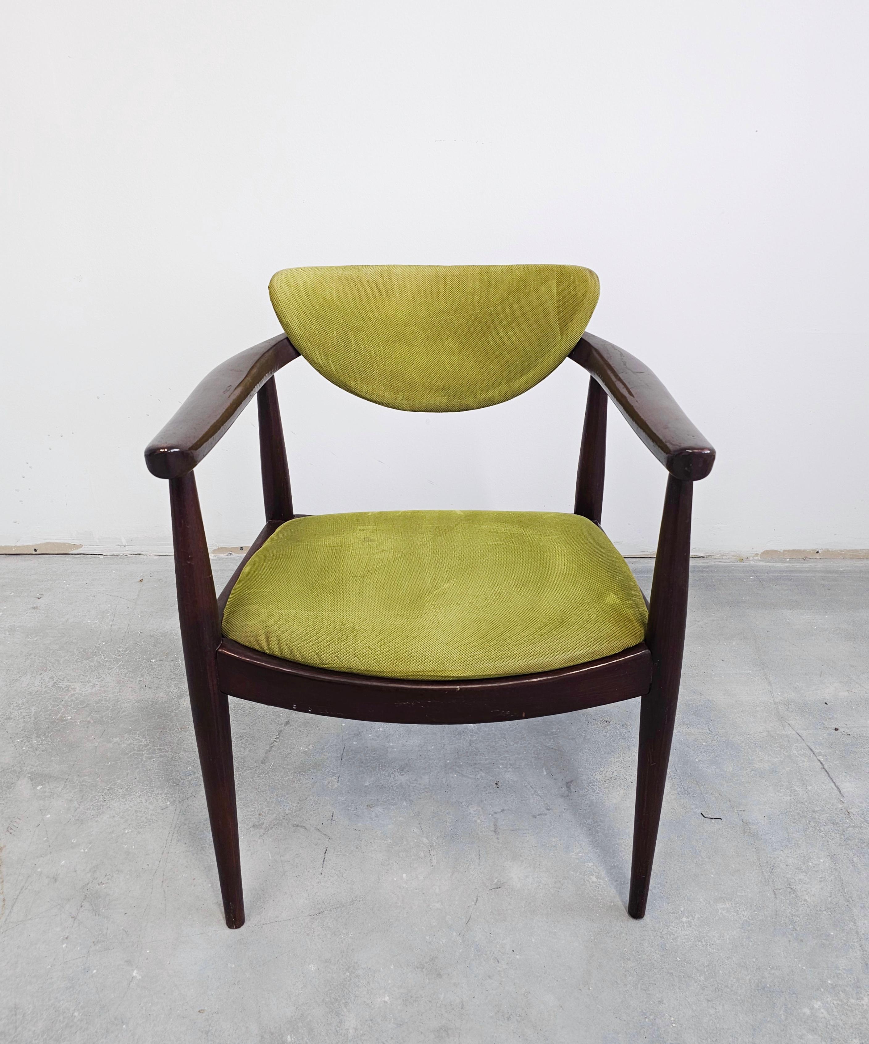 In this listing you will find an exceptionally rare Mid Century Modern Armchair designed by one of the most prominent Yugoslav designers, Bernardo Bernardi. His work has been produced in a very small series, between 40 and 4000 pieces, for the