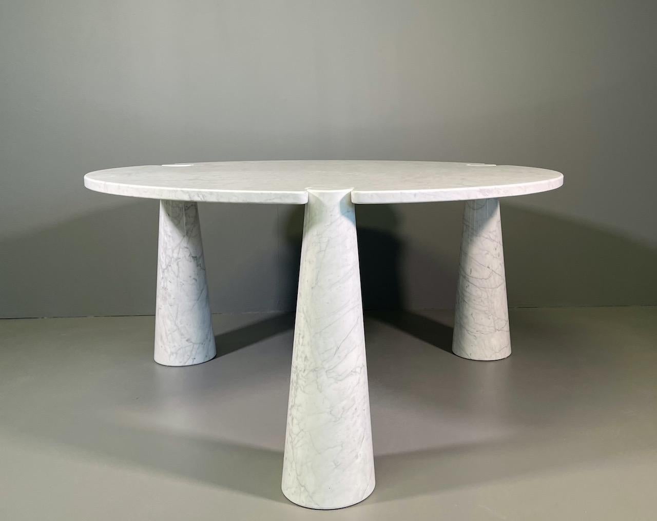 Rare Dining Table by Angelo Mangiarotti for Skipper in Carrara Marble  1