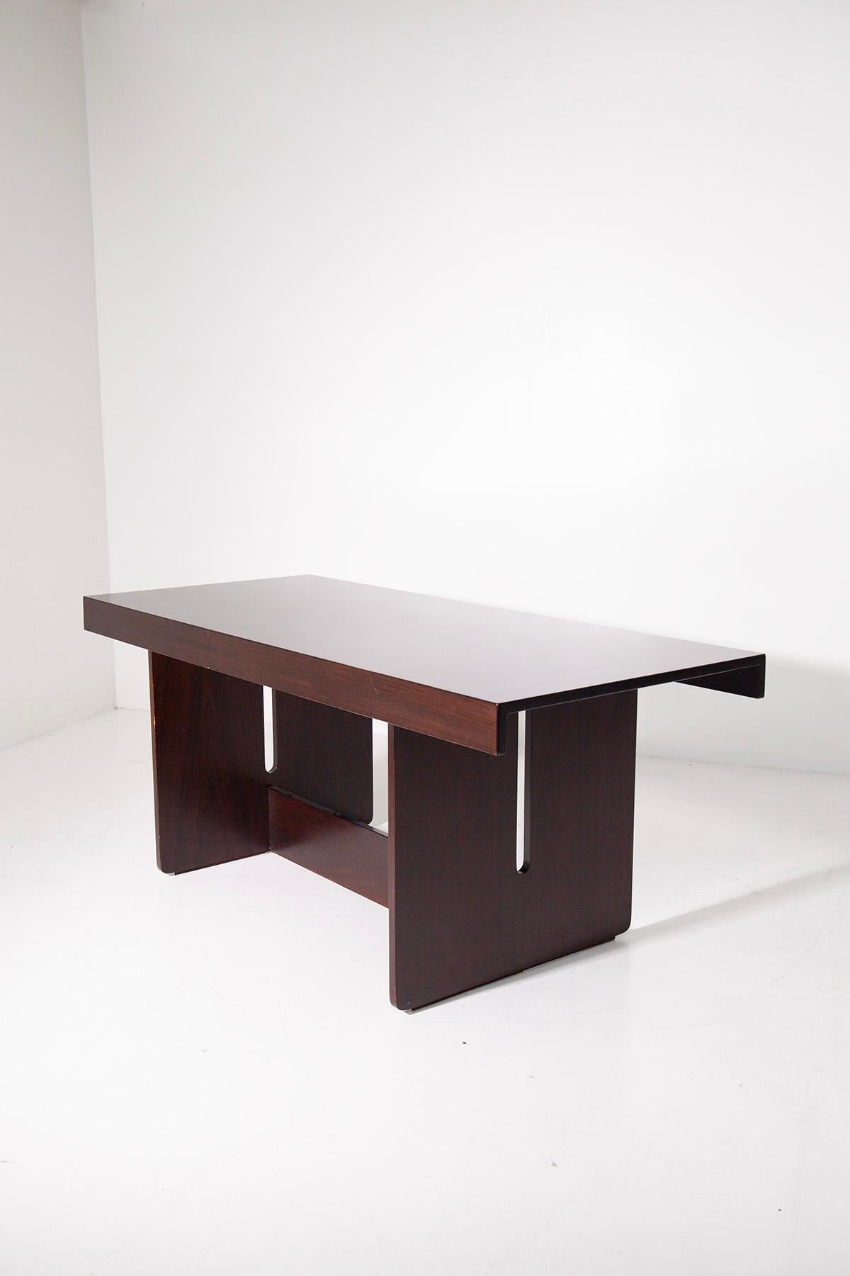 Rare Dining Table by Mario Asnaghi for Industria Asnaghi For Sale 5
