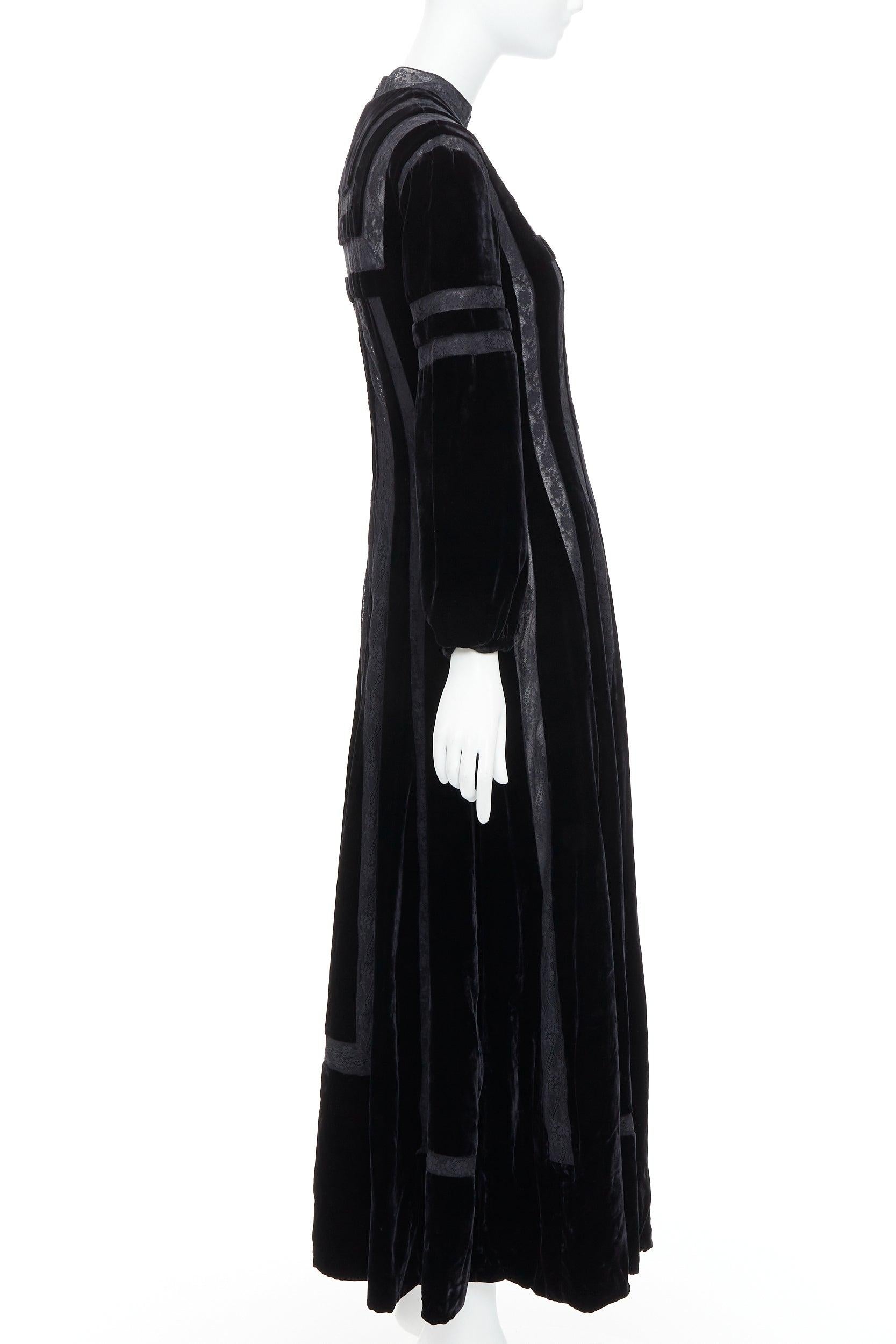 rare DIOR 2017 Runway black velvet sheer lace trim gown dress FR36 S In Excellent Condition In Hong Kong, NT