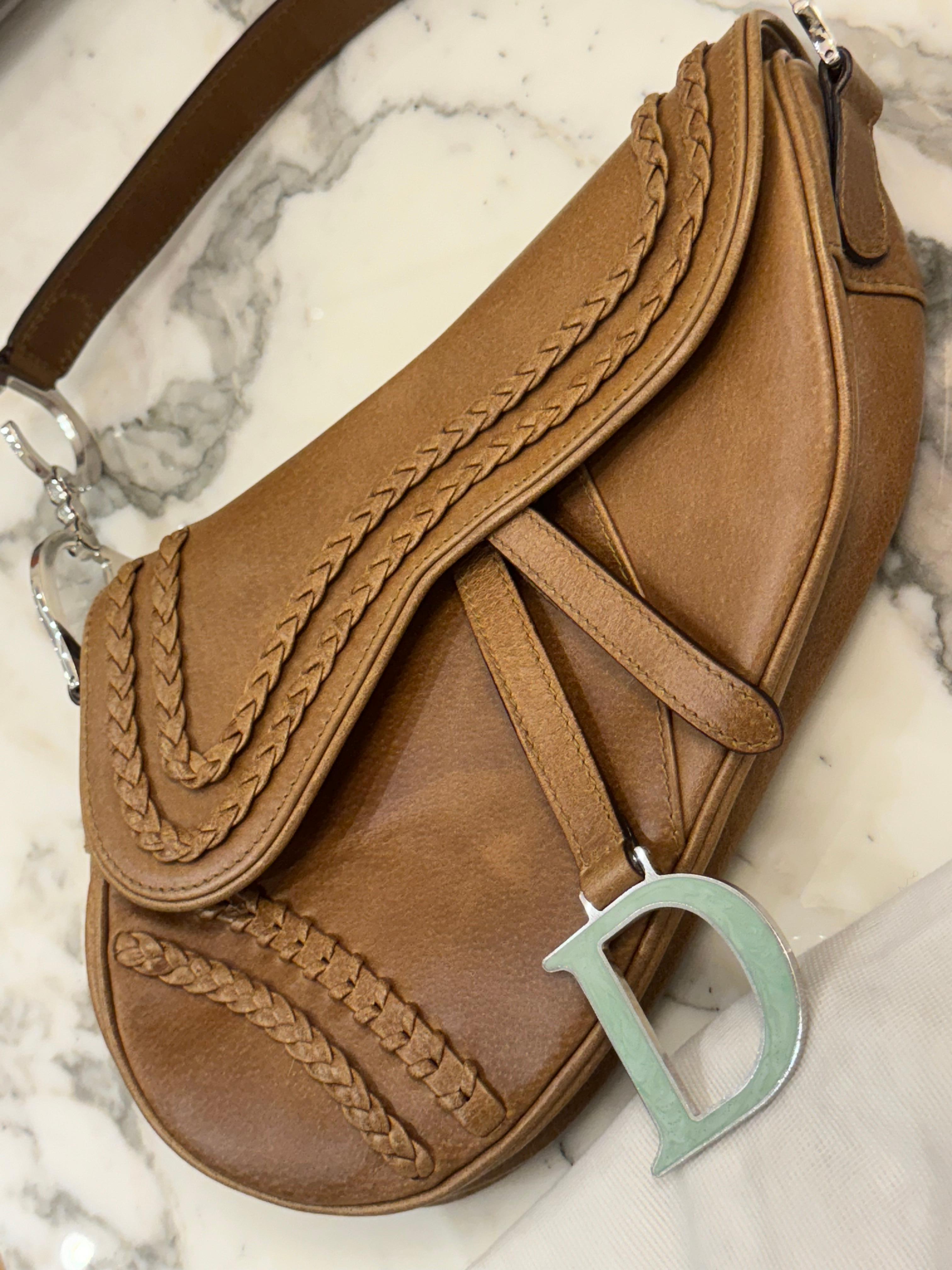 Rare Dior by John Galliano limited edition 2005 Peccary leather Saddle Bag For Sale 3