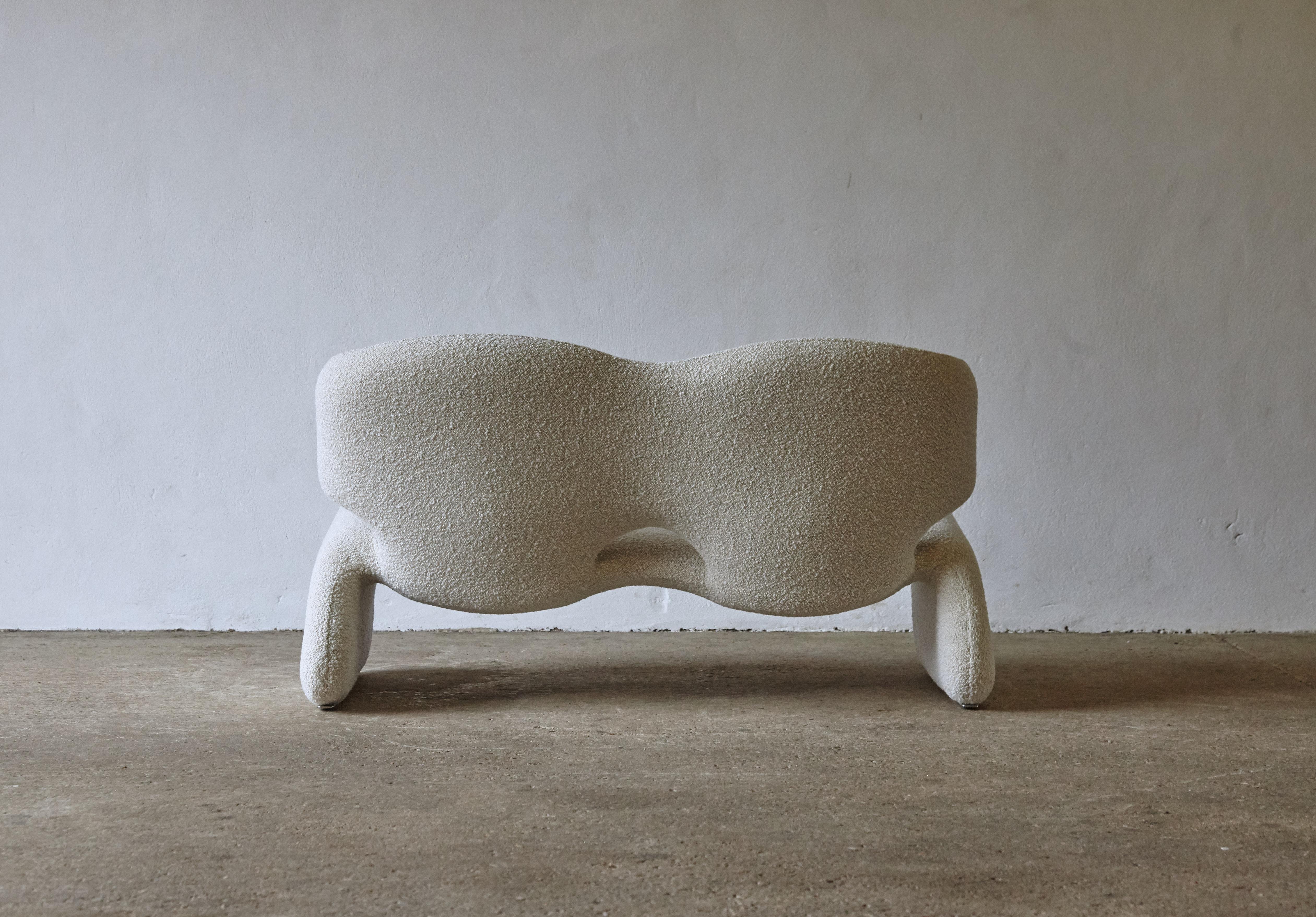 Rare Djinn Sofa by Olivier Mourgue, New 100% Wool Boucle Fabric, France, 1960s In Excellent Condition In London, GB