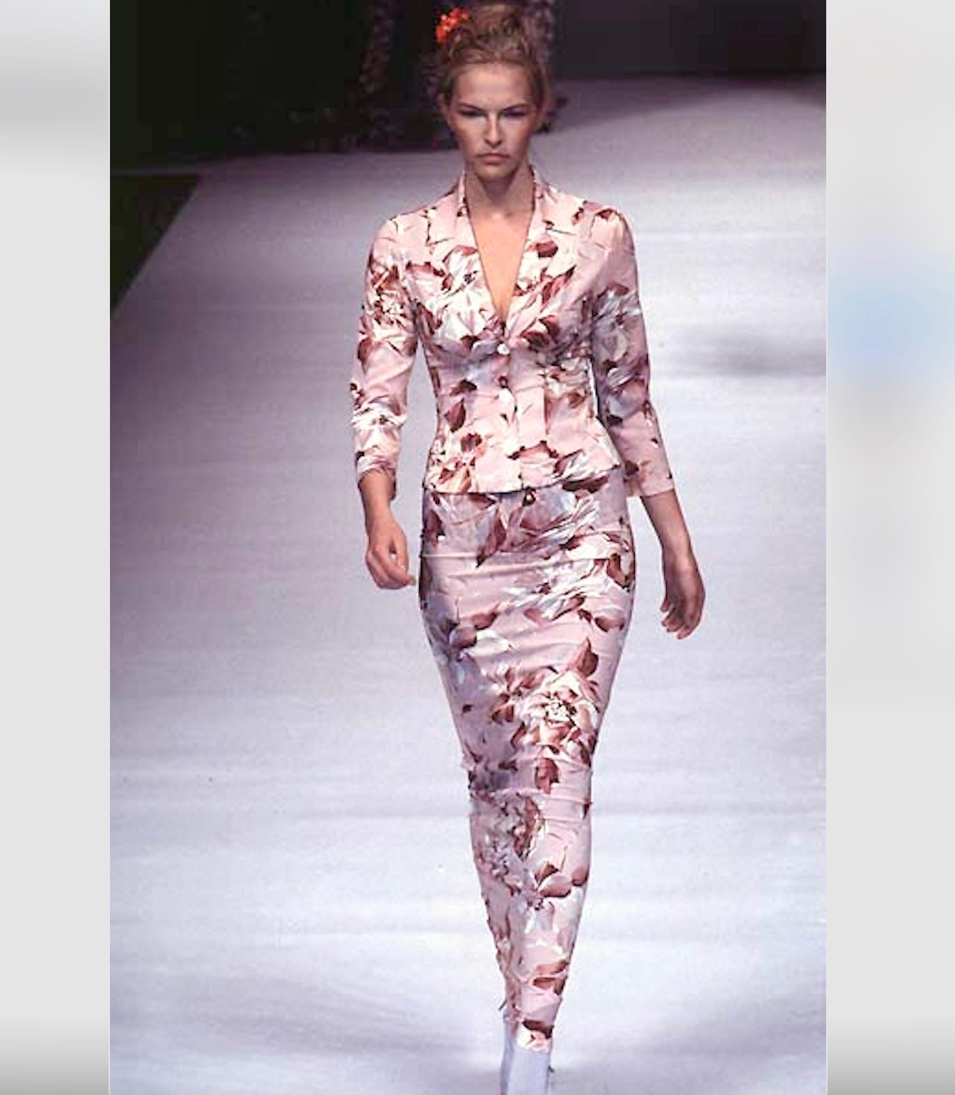 Dolce & Gabbana - Ensemble rare floreal, printemps-été 1997 en vente 5