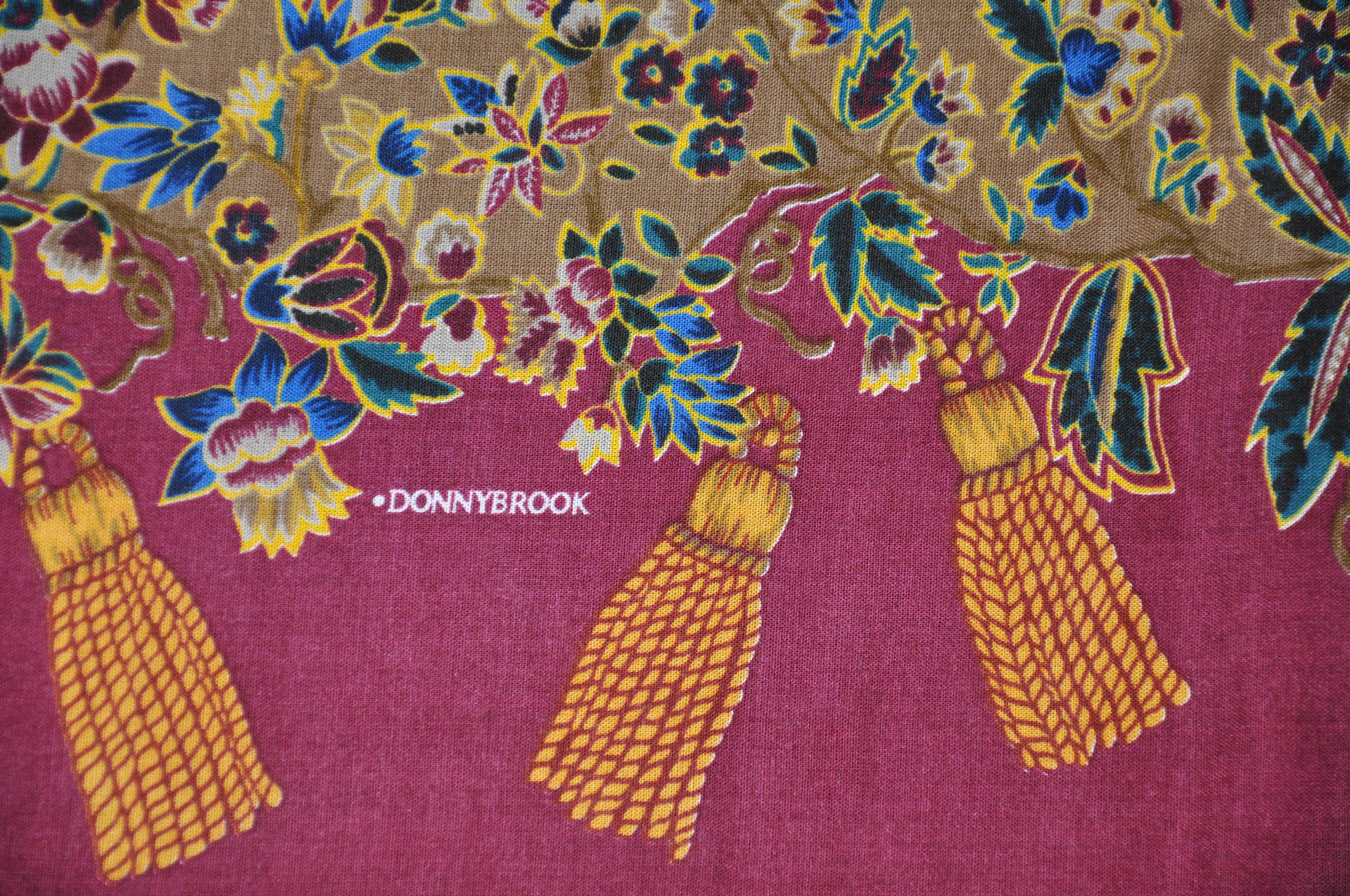 Donny Brook - Écharpe rare « Autumn Floral with Burgundy » (Fleur floral avec bourgogne) en vente 2