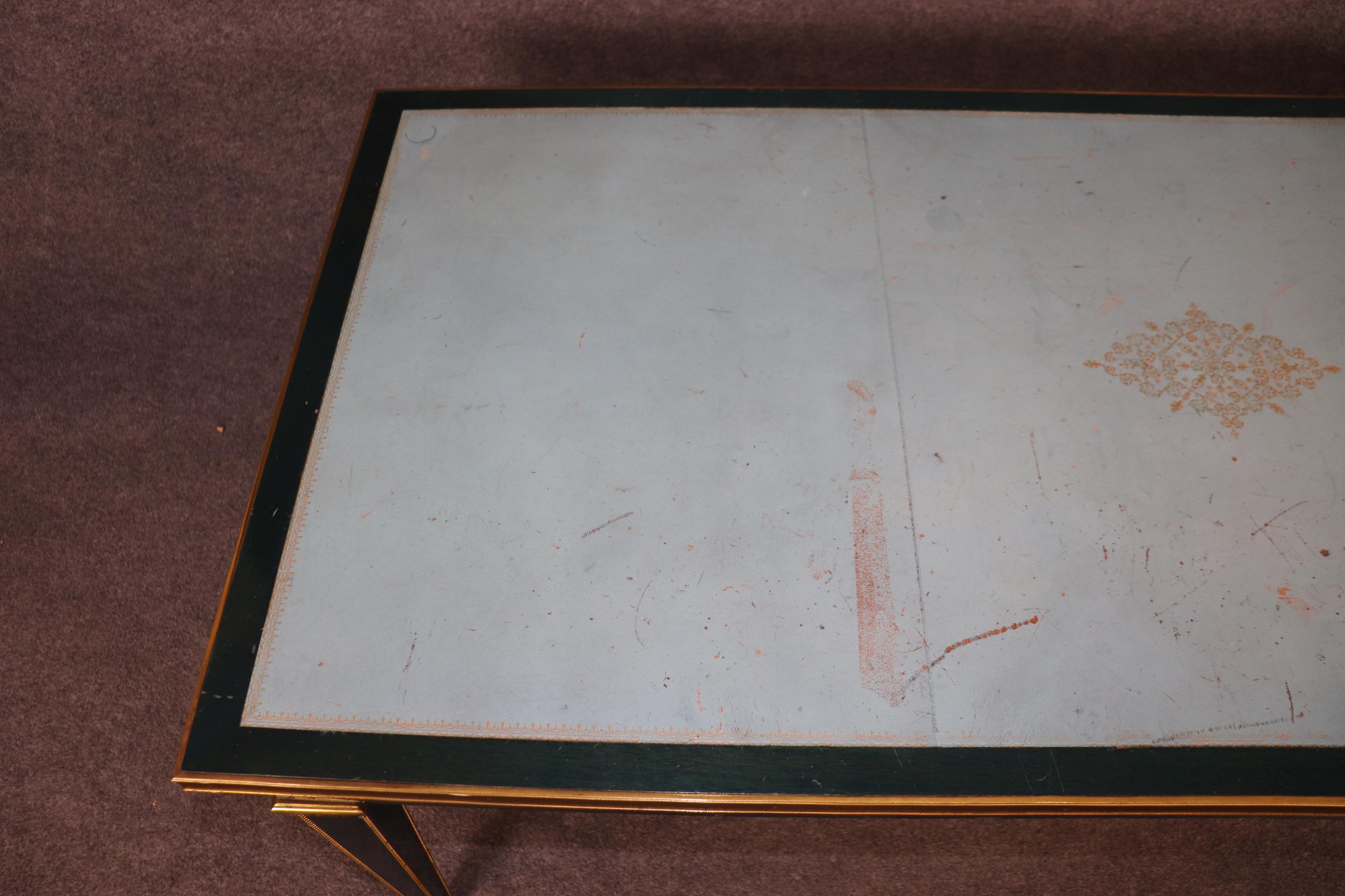 Bronze Bureau Plat de la Maison Jansen en cuir bleu-vert monté sur bronze