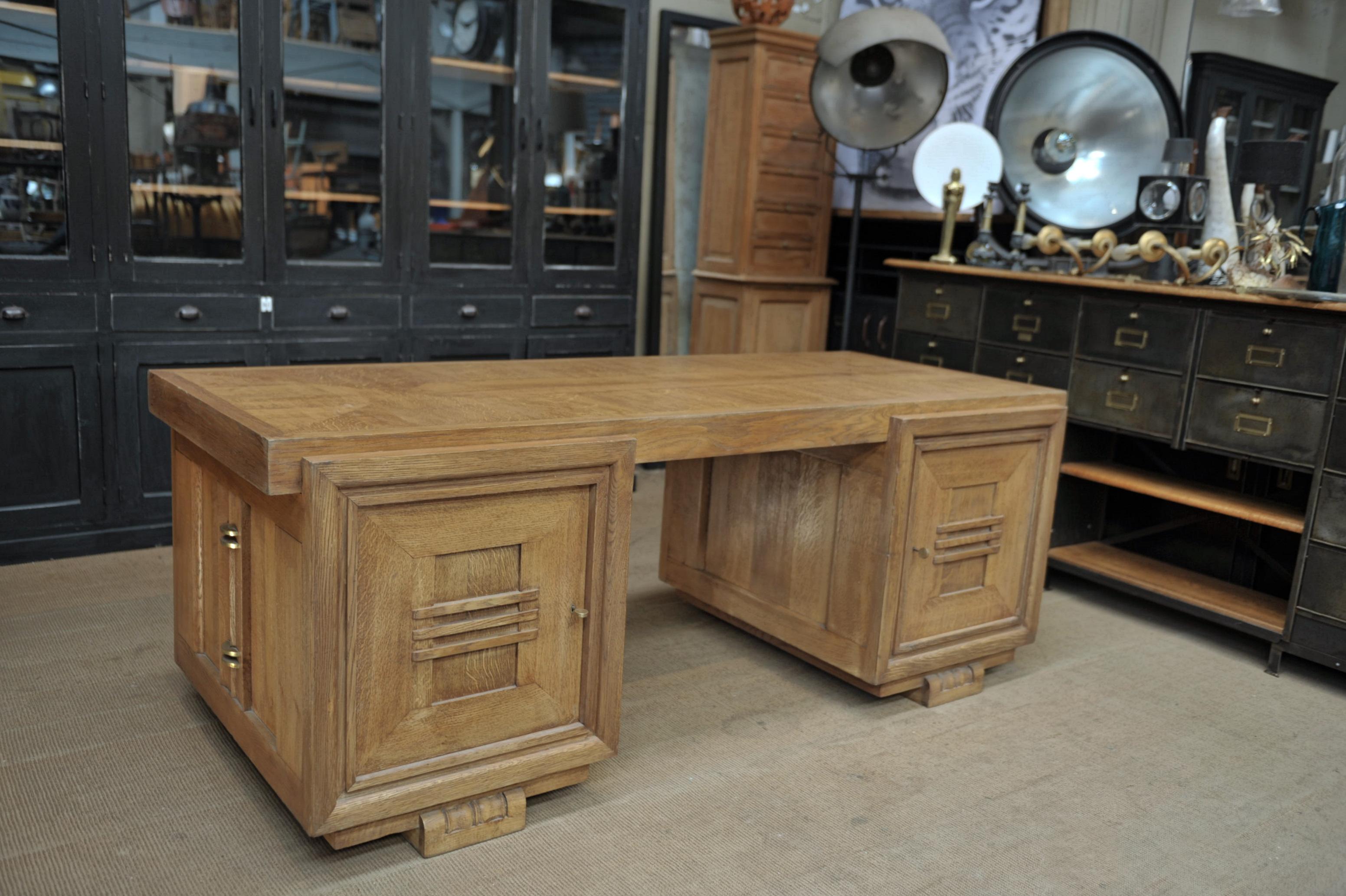Rare Double Side Desk in Oak by Charles Dudouyt, circa 1940 For Sale 7