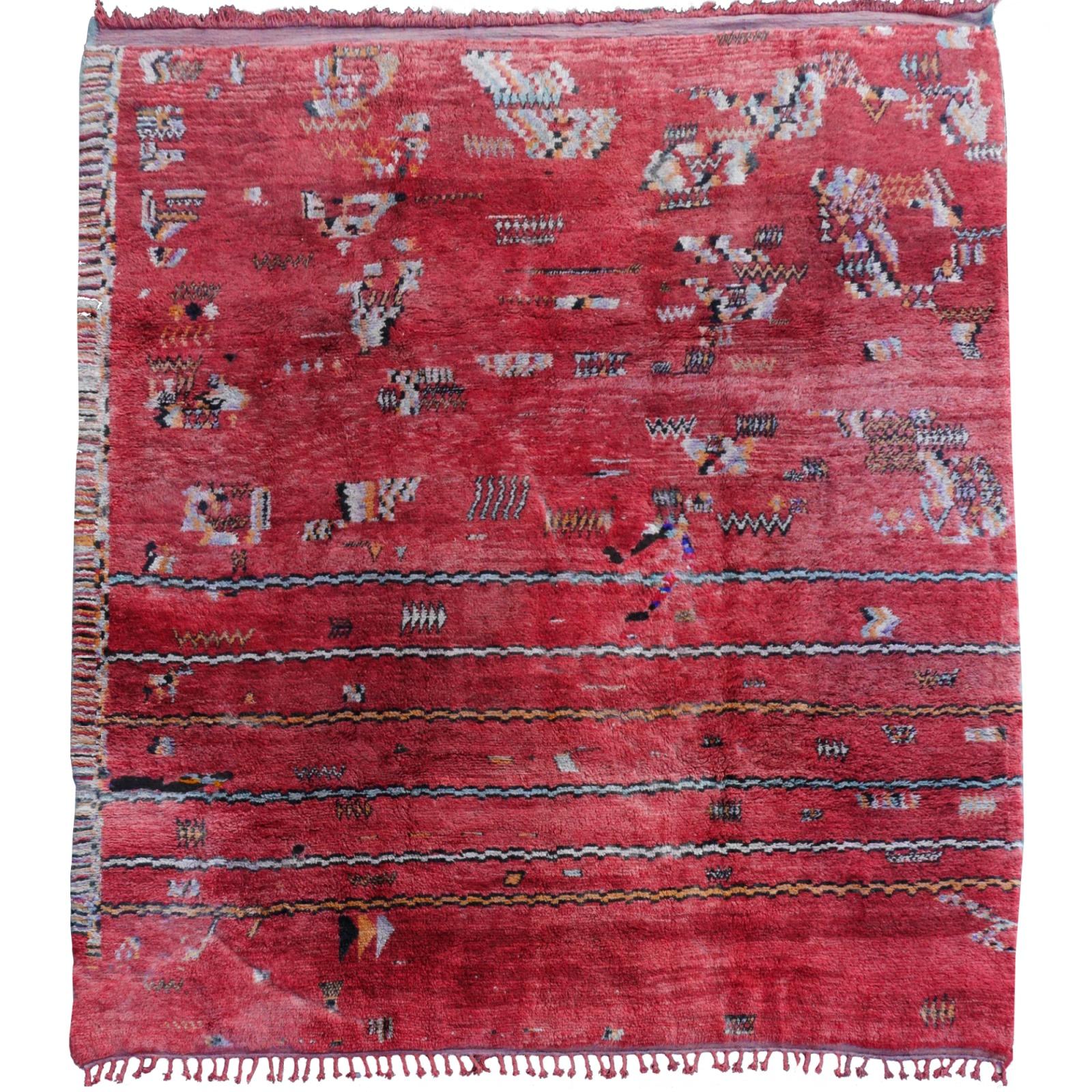 Dies ist ein wirklich einzigartiges Stück. Erstklassiges Sammlerstück. 

Ein doppelseitiger Vintage-Berberteppich aus Marokko, Nordafrika.
Dieses atemberaubende Kunstwerk wurde mit zwei Designs handgeknüpft. Diese Art von Teppich ist sehr aufwändig,