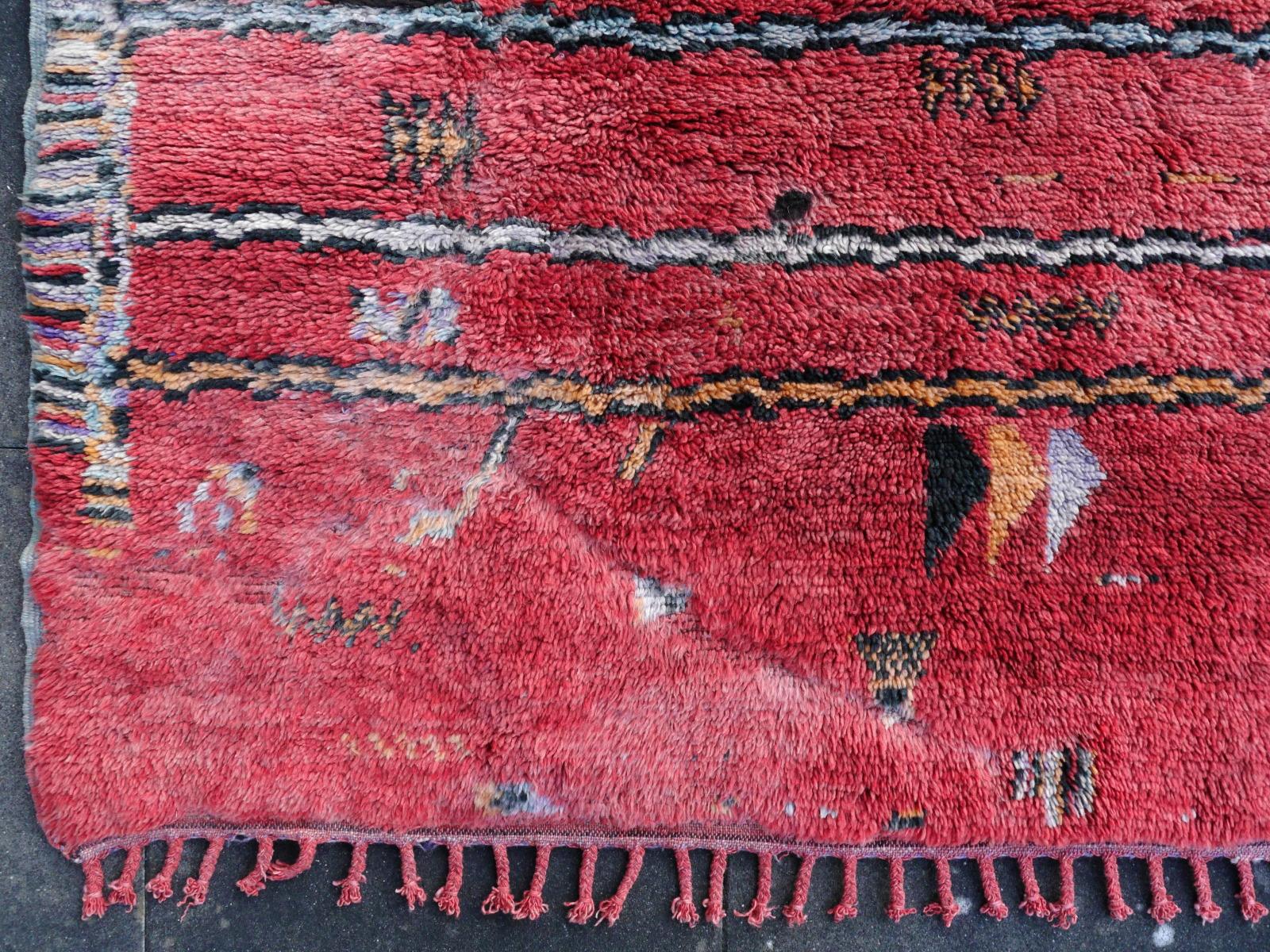 Seltener doppelseitiger nordafrikanischer marokkanischer Berberteppich-Sammlerstück, Vintage im Angebot 1