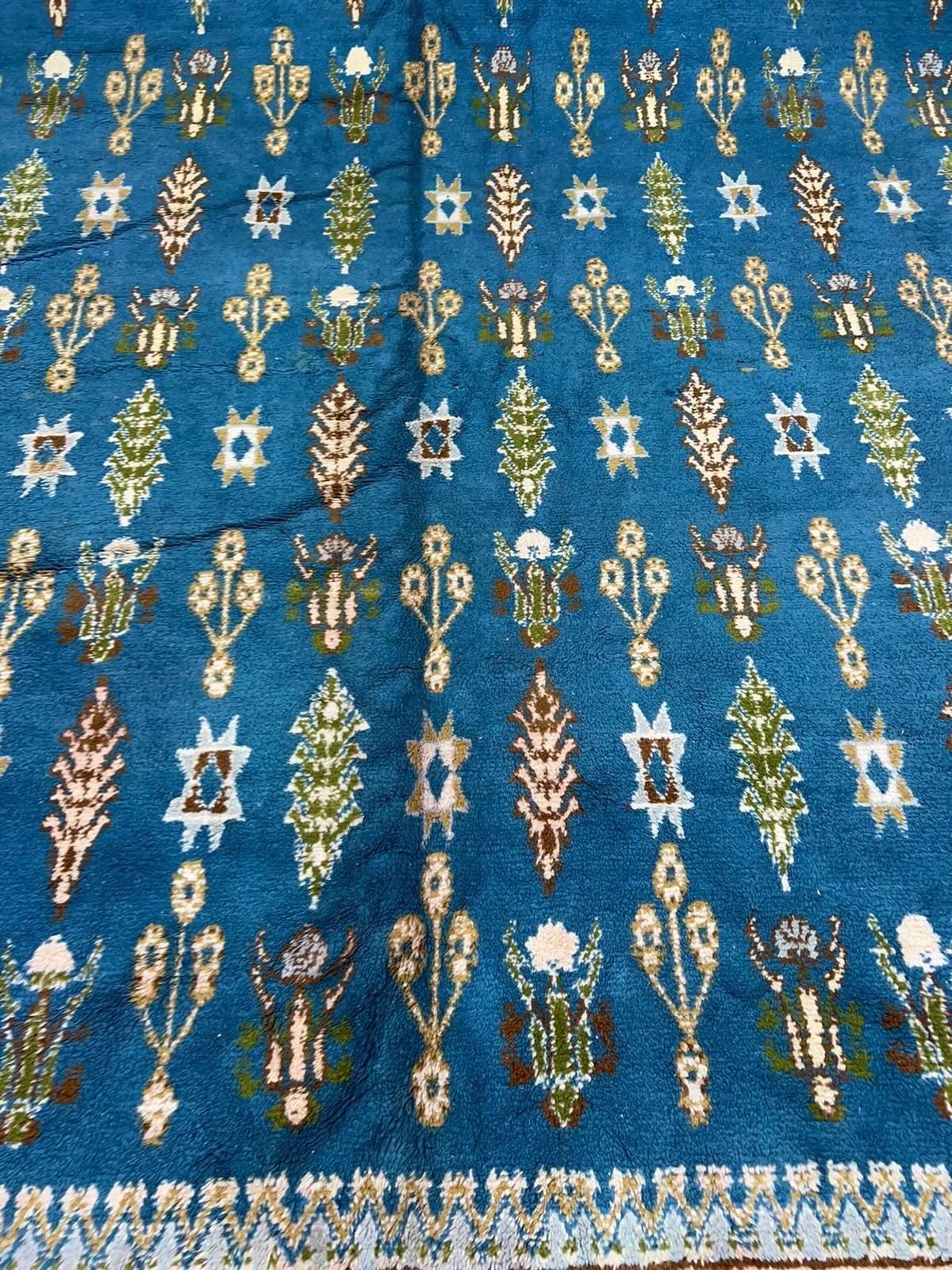 Seltener doppelseitiger marokkanischer Stammesteppich in Rot und Blau Rabat im Angebot 2