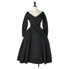 Ikonisches Kleid "Zémir" aus schwarzer Faille mit Trompe l'oeil-Gürtel Christian Dior