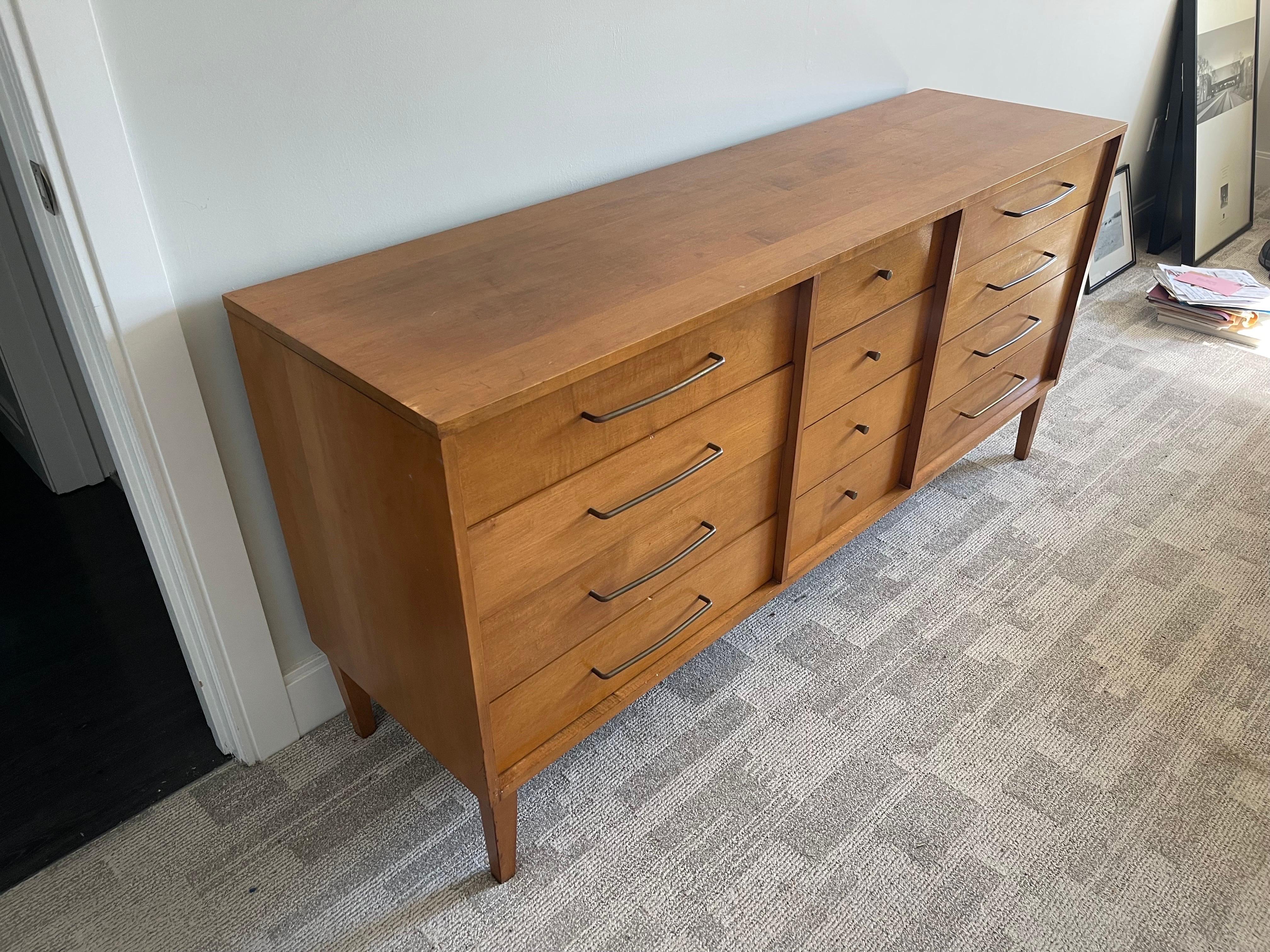 Mid-Century Modern Rare Dresser by Milo Baughman for Murray Furniture   For Sale