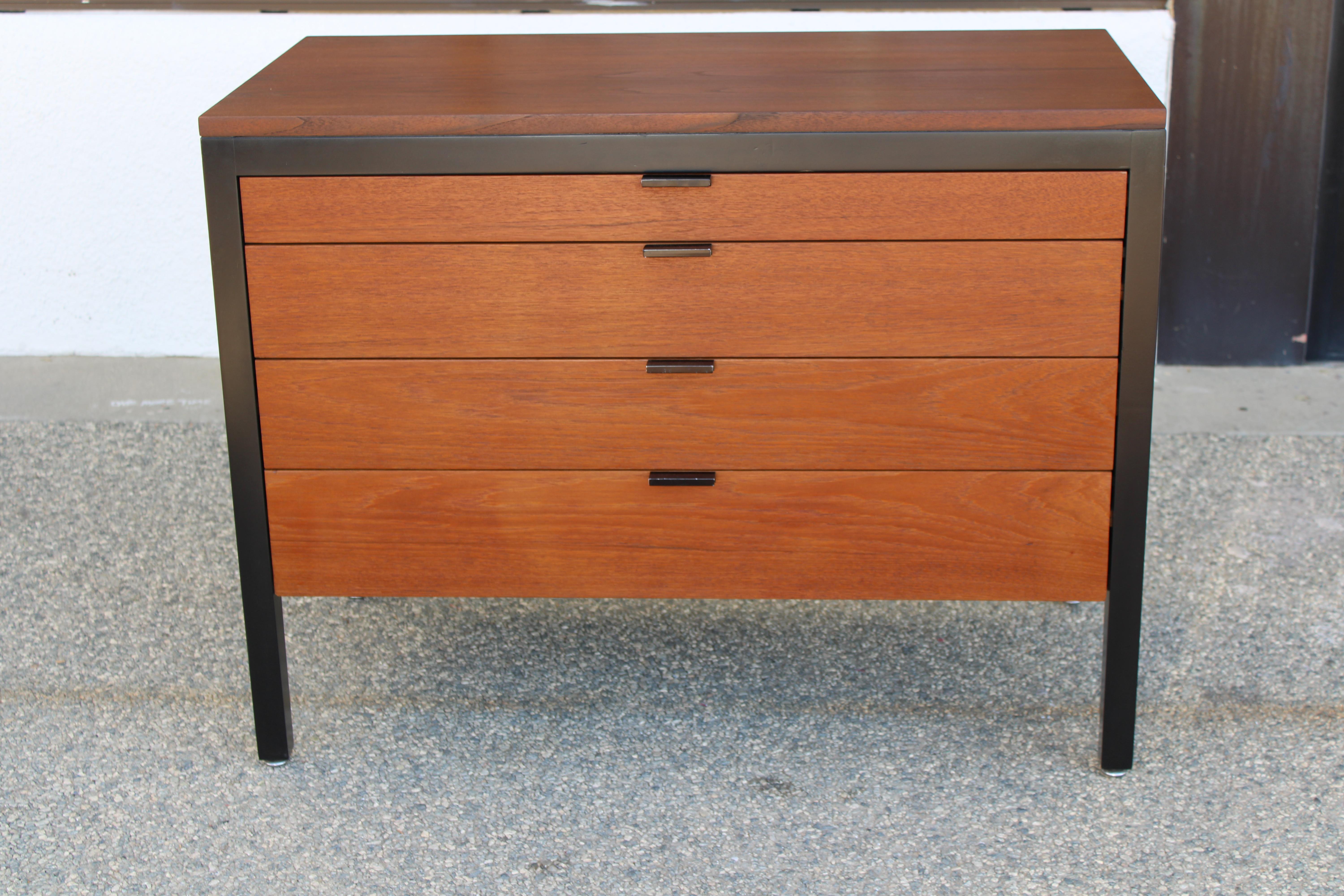 Rare dresser designed by George Nelson for Herman Miller, Zeeland, Michigan. Dresser measures 38.5
